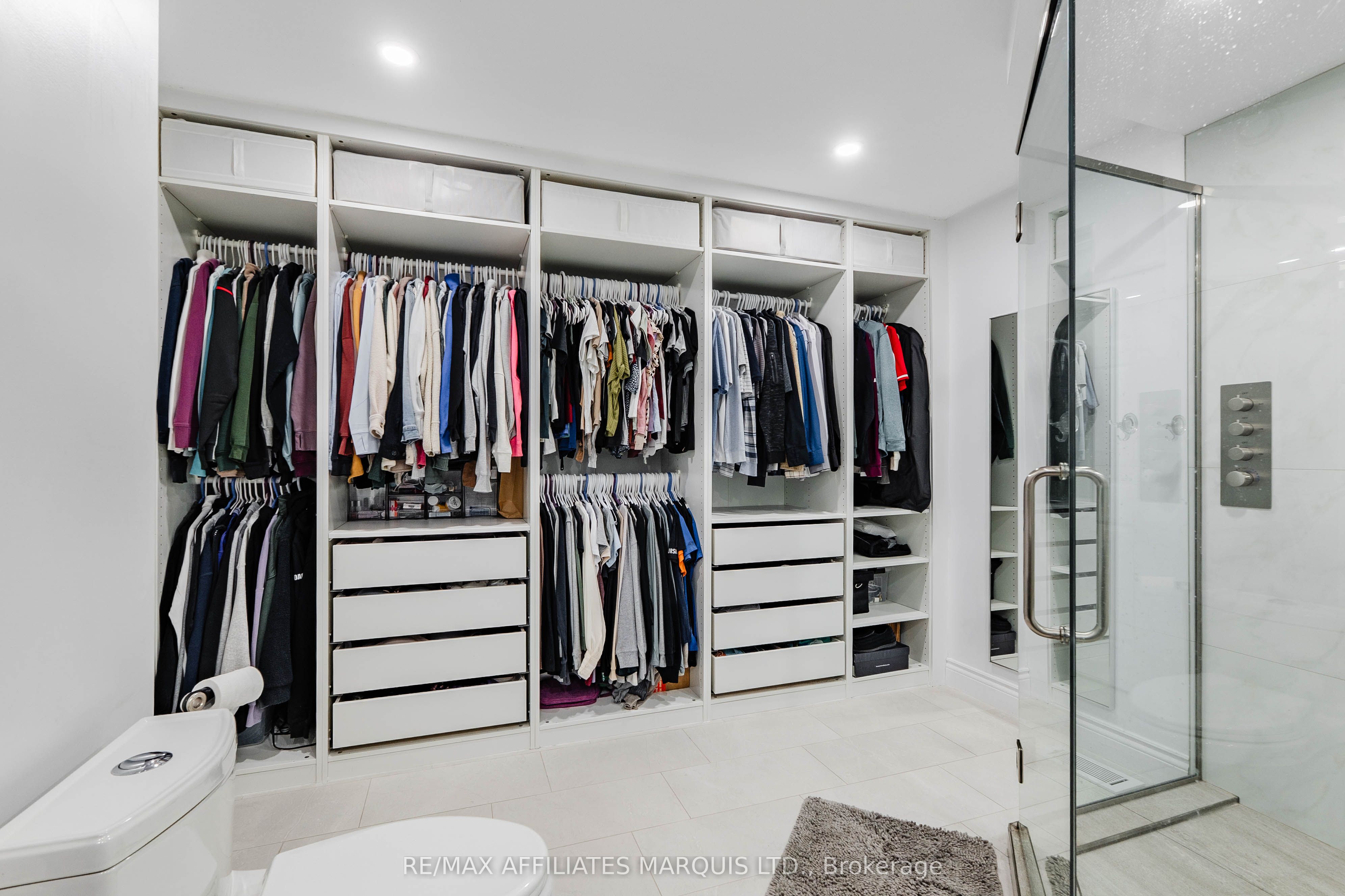 46 Chantine Drive Property Photo 29