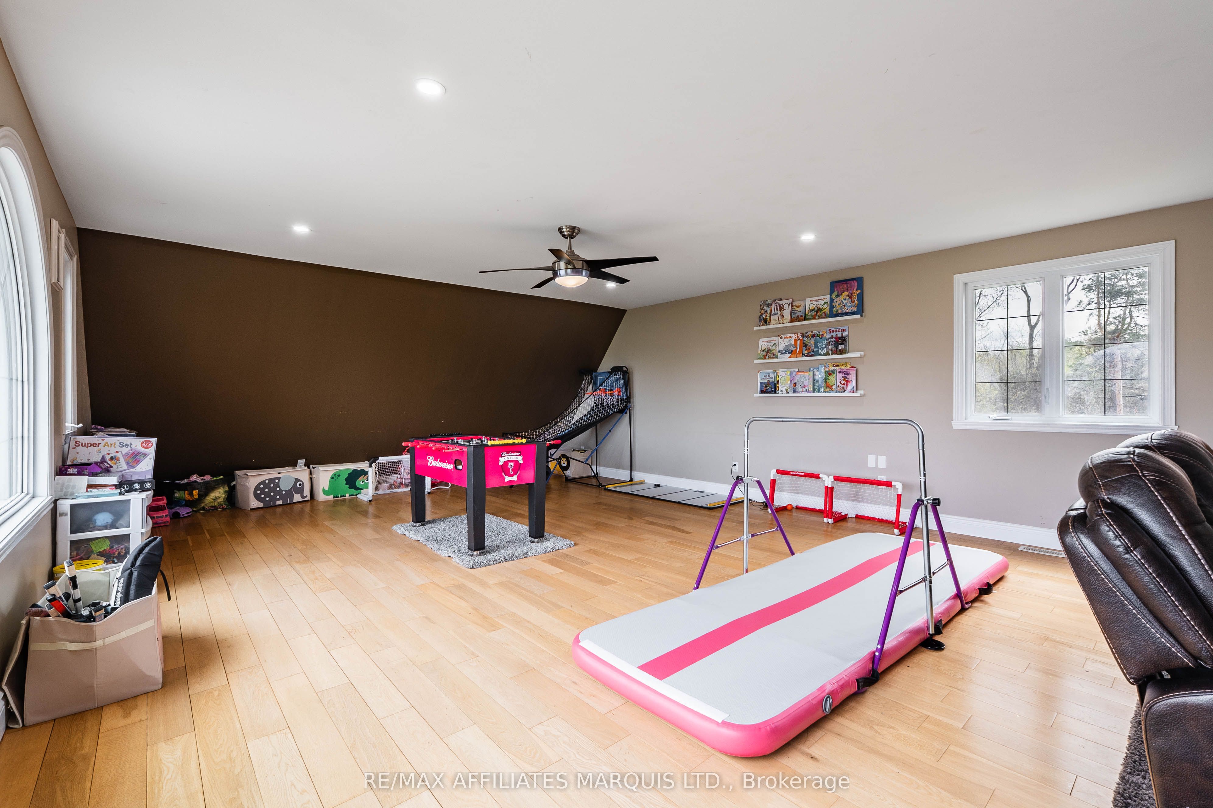 46 Chantine Drive Property Photo 33