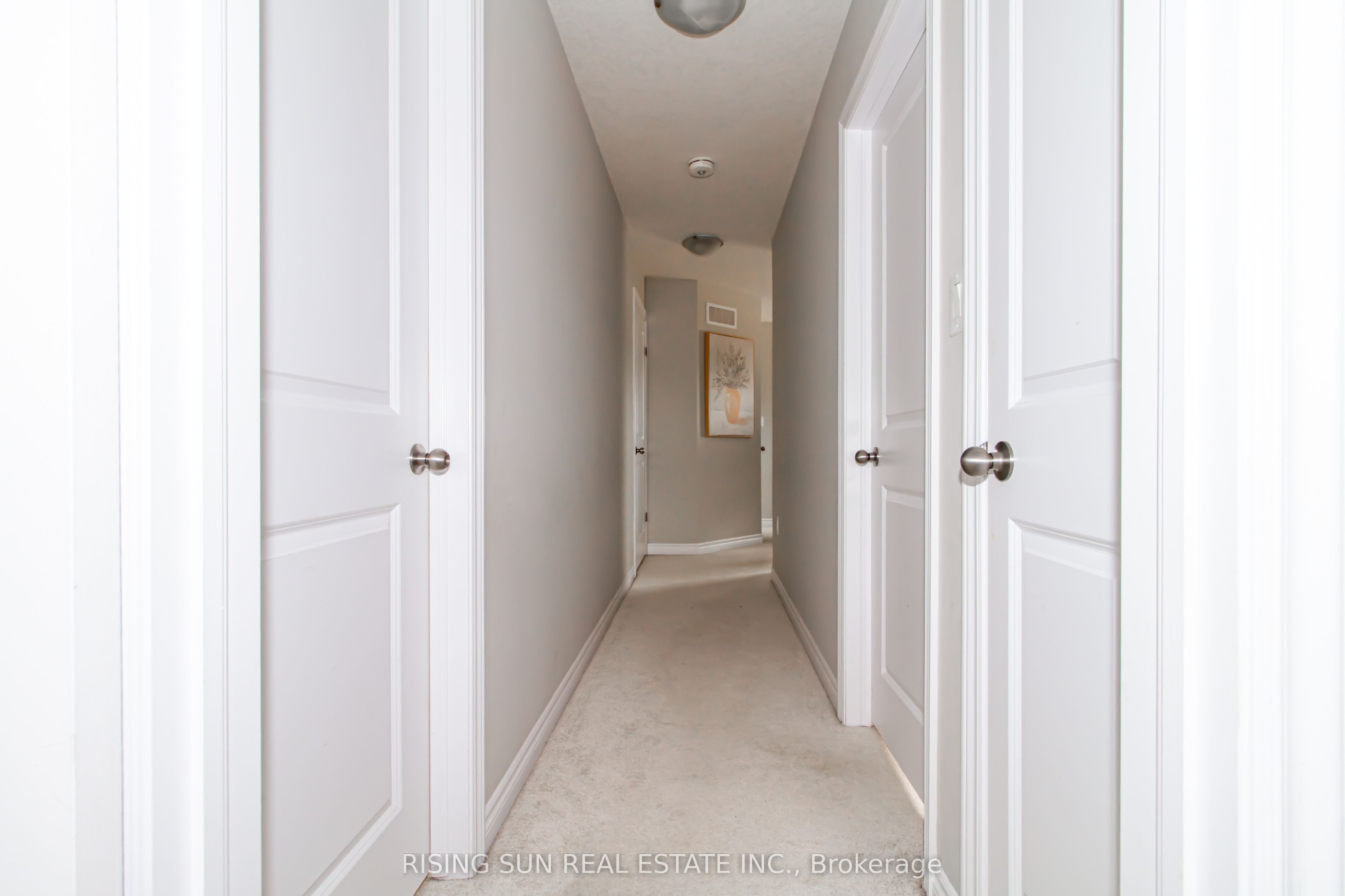 1624 Dunkirk Avenue E Property Photo 13