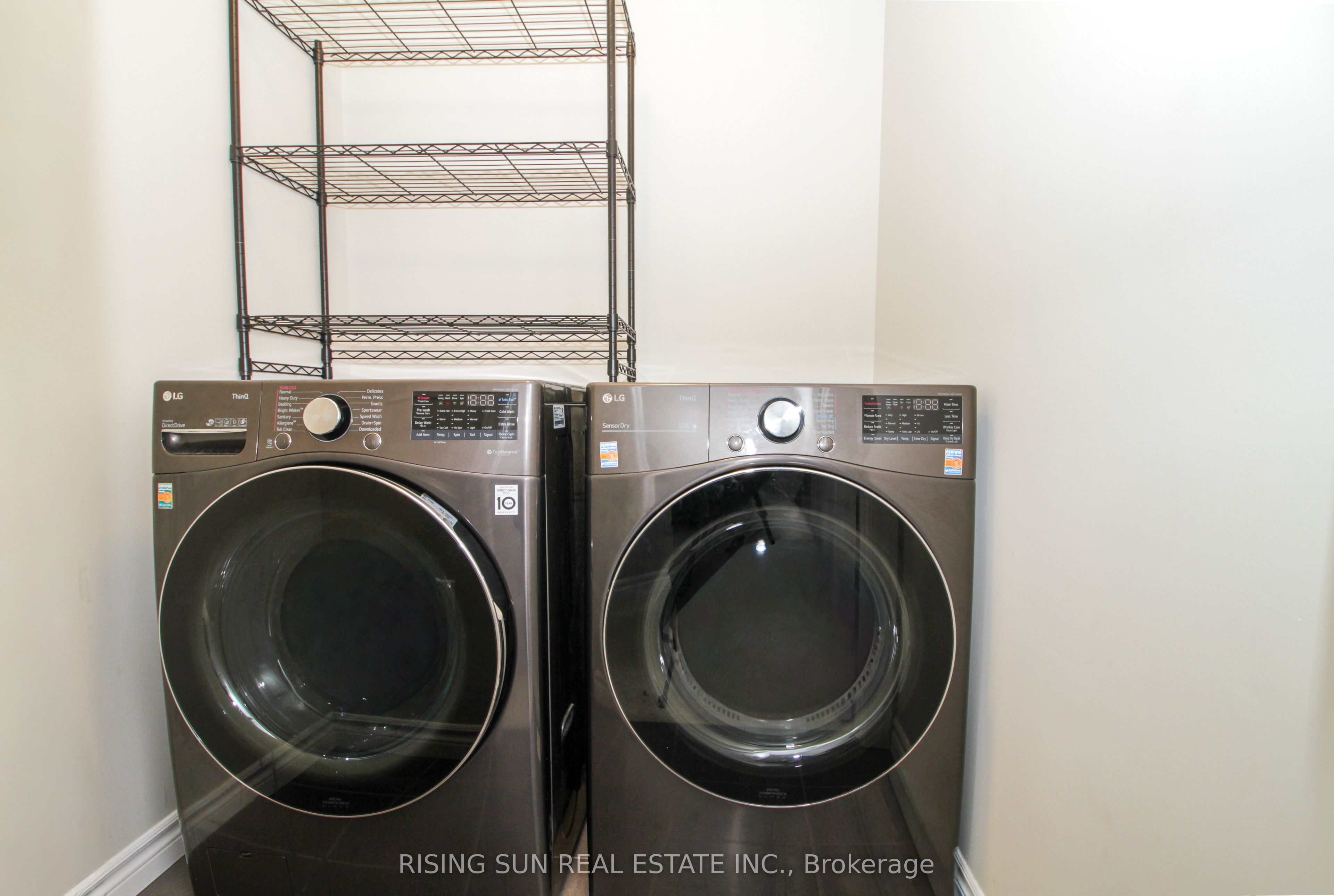 1624 Dunkirk Avenue E Property Photo 22