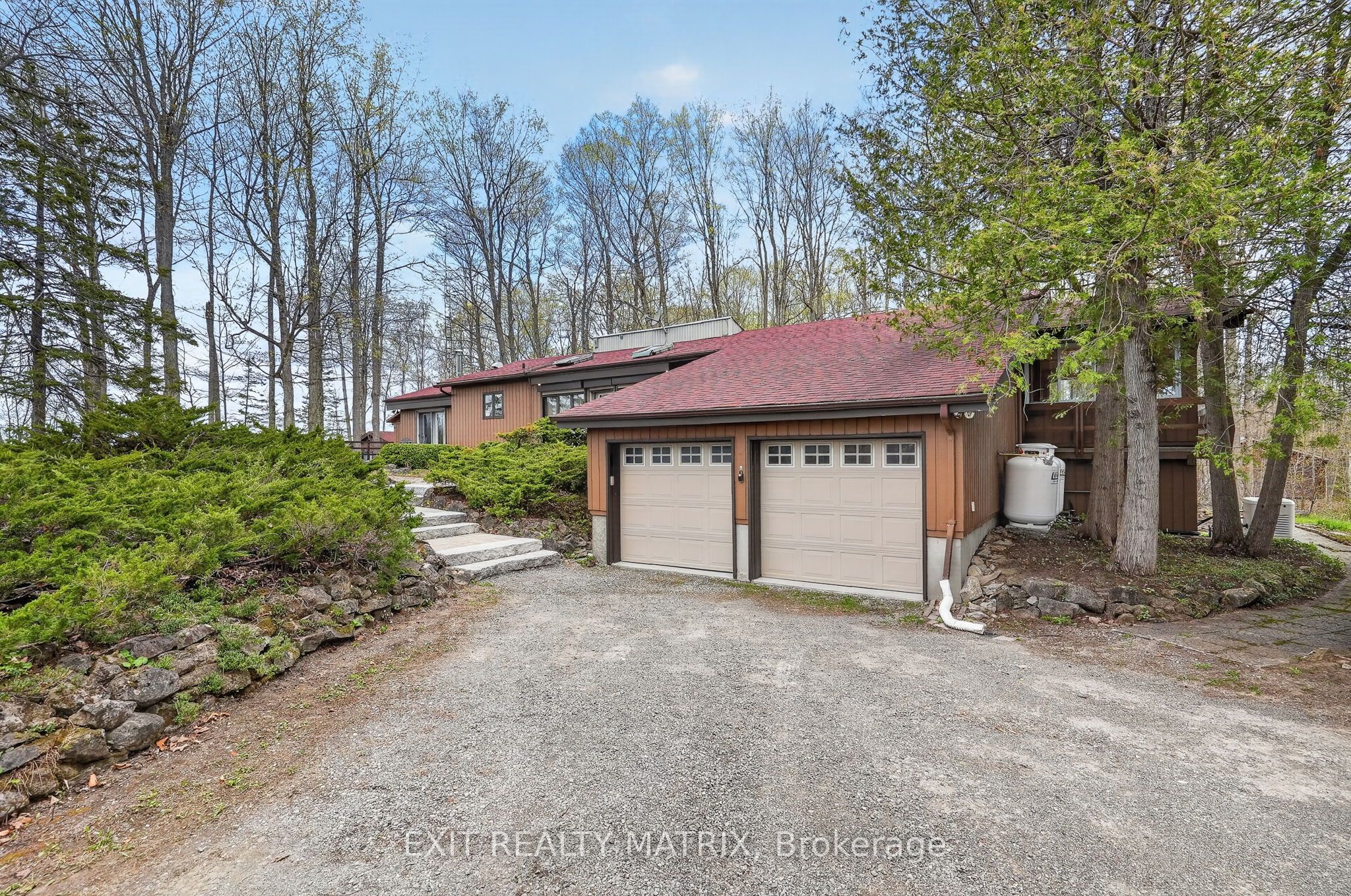 2789 Cowell Road Property Photo 1