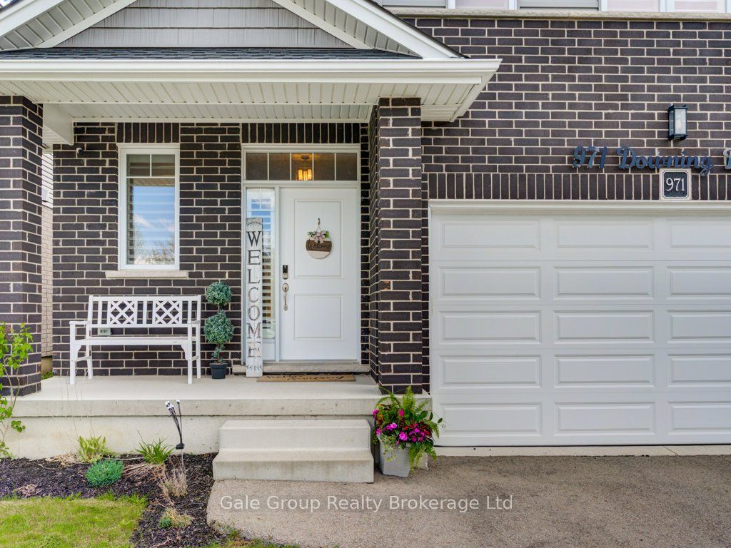 971 Downing Drive Property Photo 3