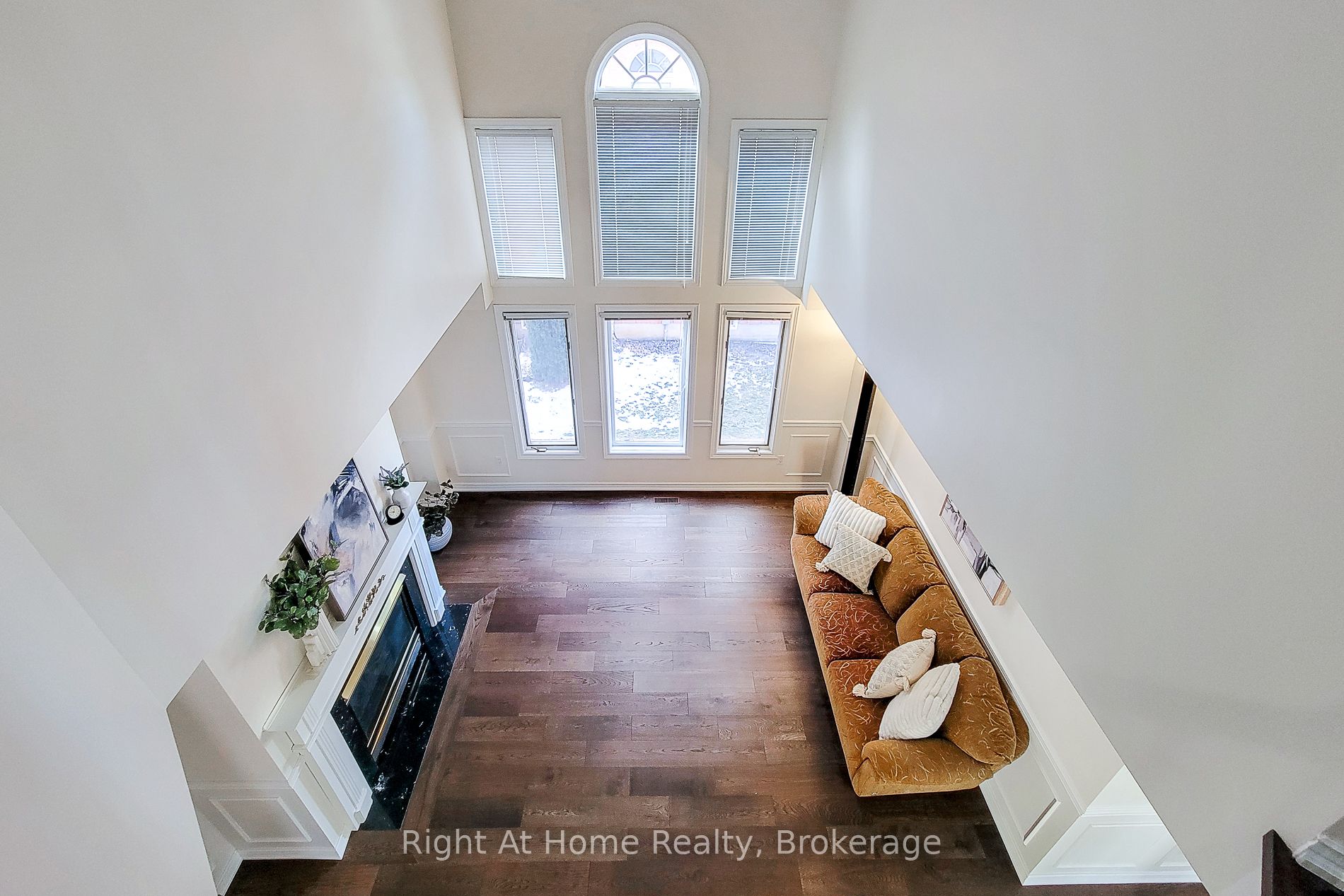 85 Meadowlands Boulevard Property Photo 10