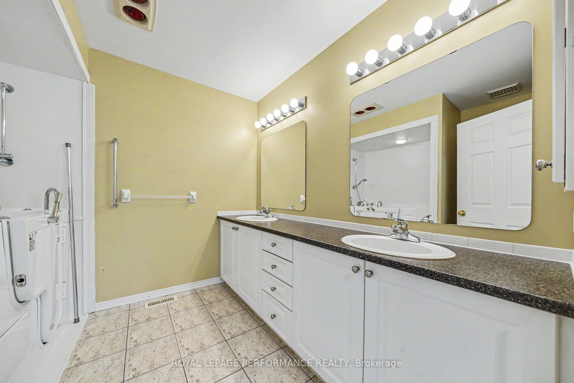 19 Settlers Ridge Way Property Photo 14