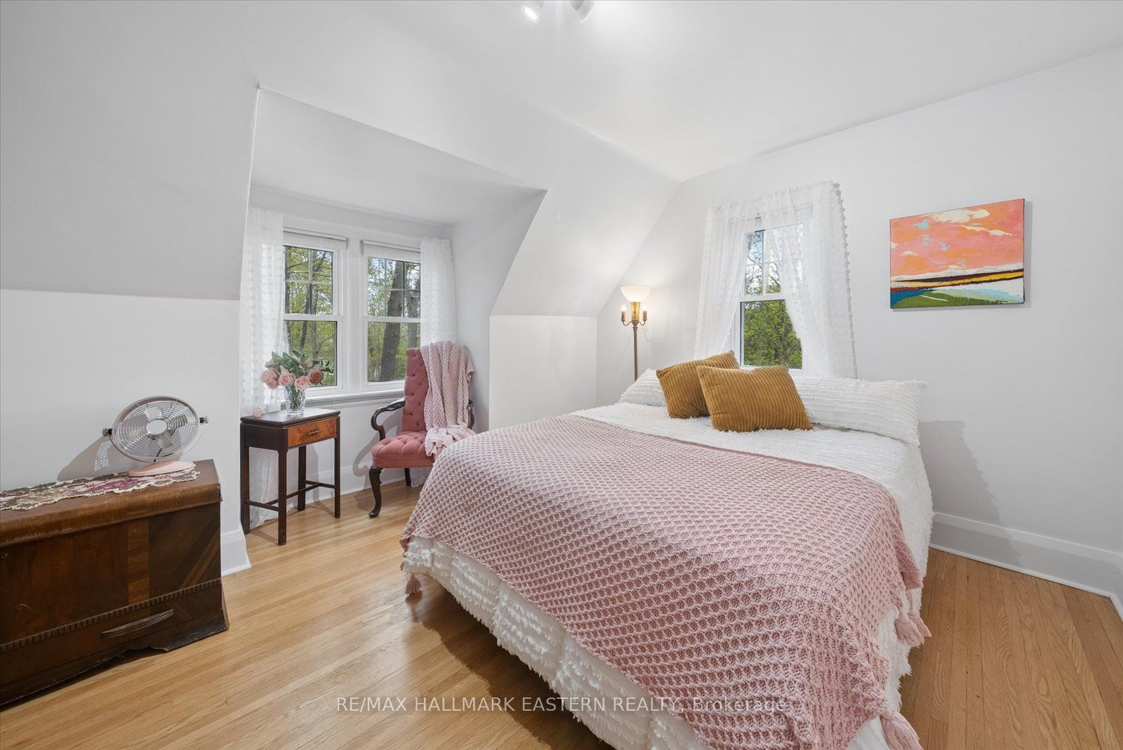 301 Engleburn Avenue Property Photo 18