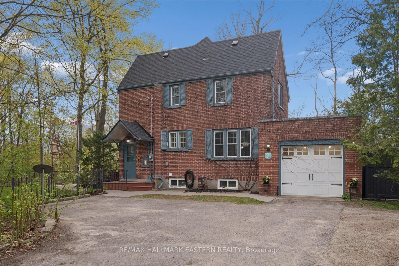 301 Engleburn Avenue Property Photo 42