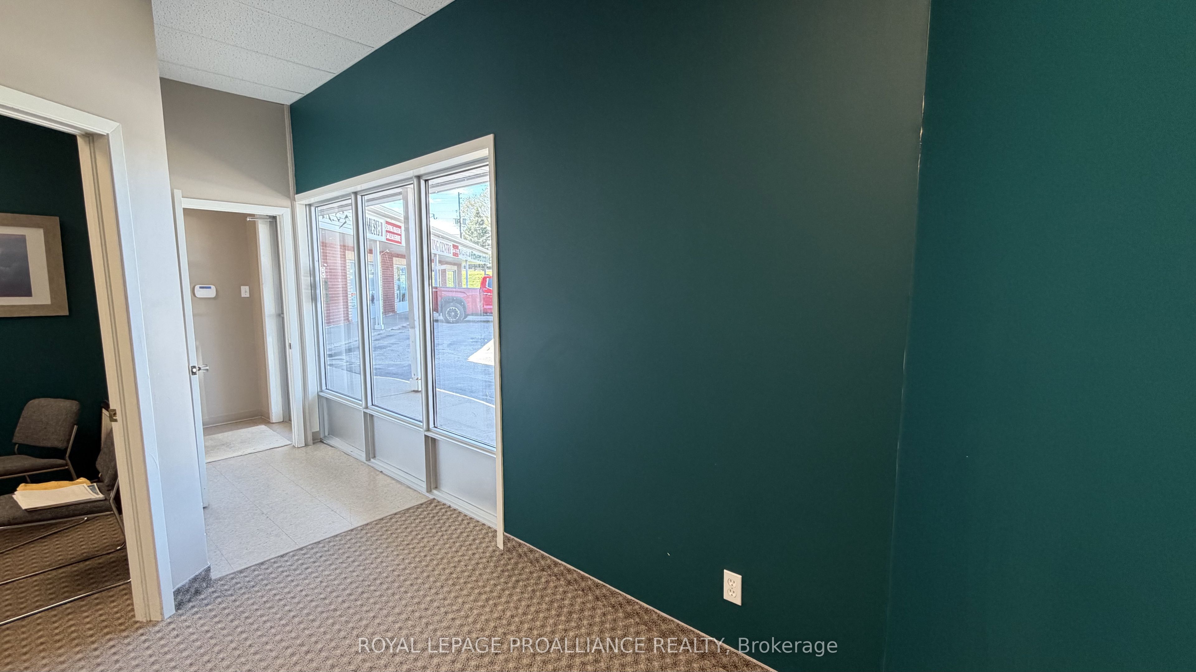7712 Kent Boulevard 5 Property Photo 2