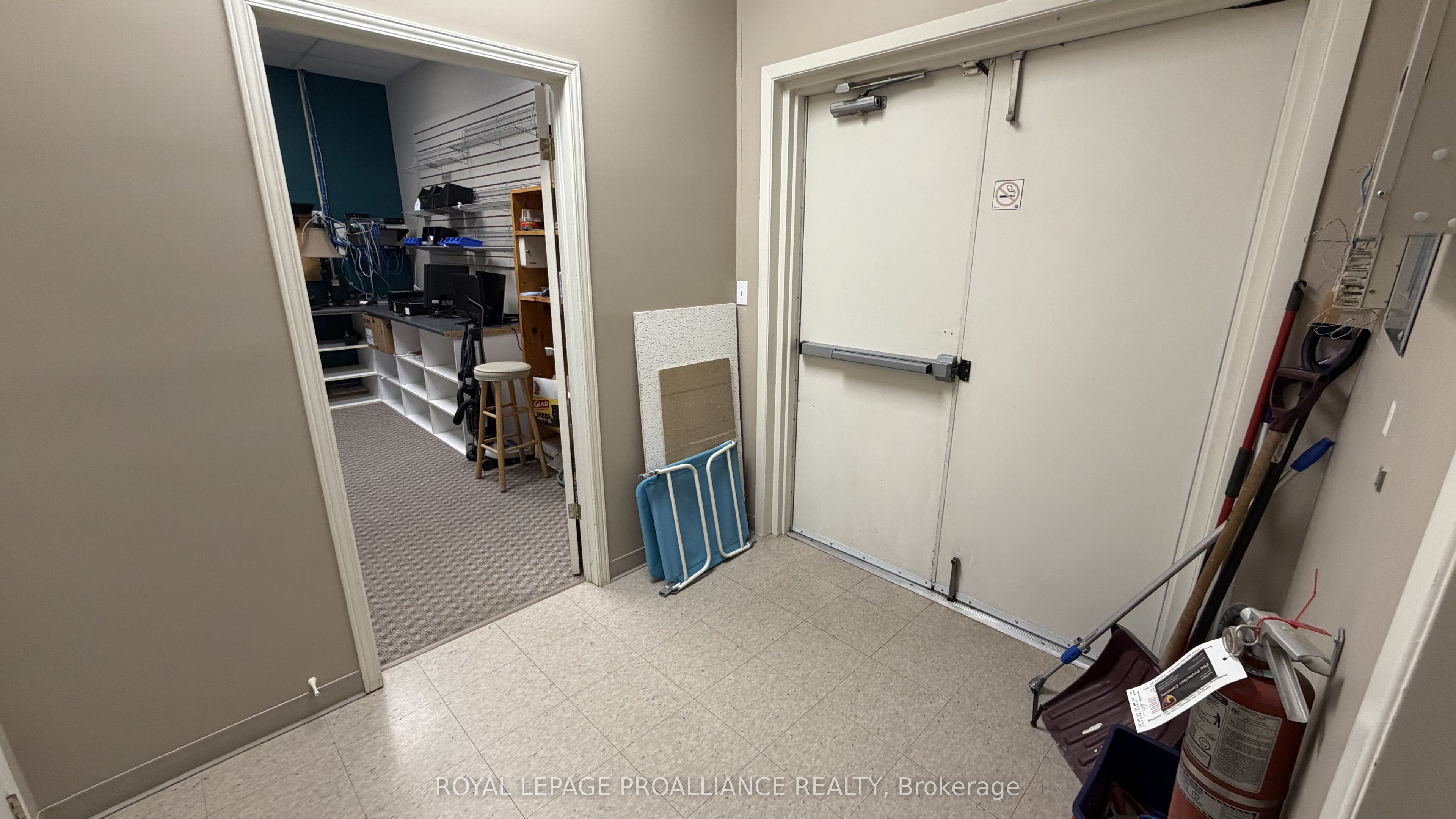 7712 Kent Boulevard 5 Property Photo 9