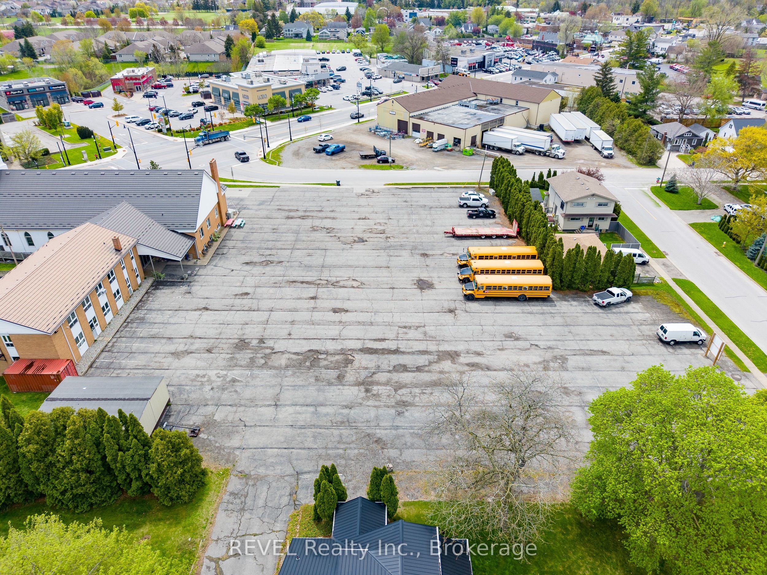 8 Elden Street Property Photo 3