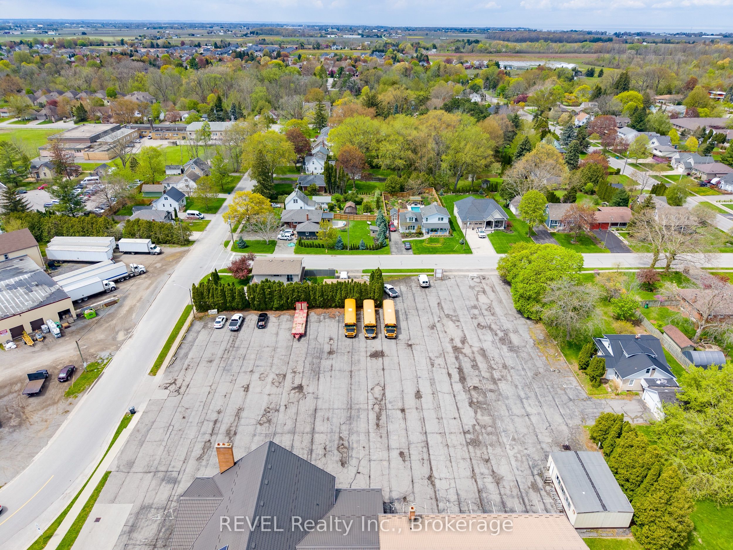 8 Elden Street Property Photo 4