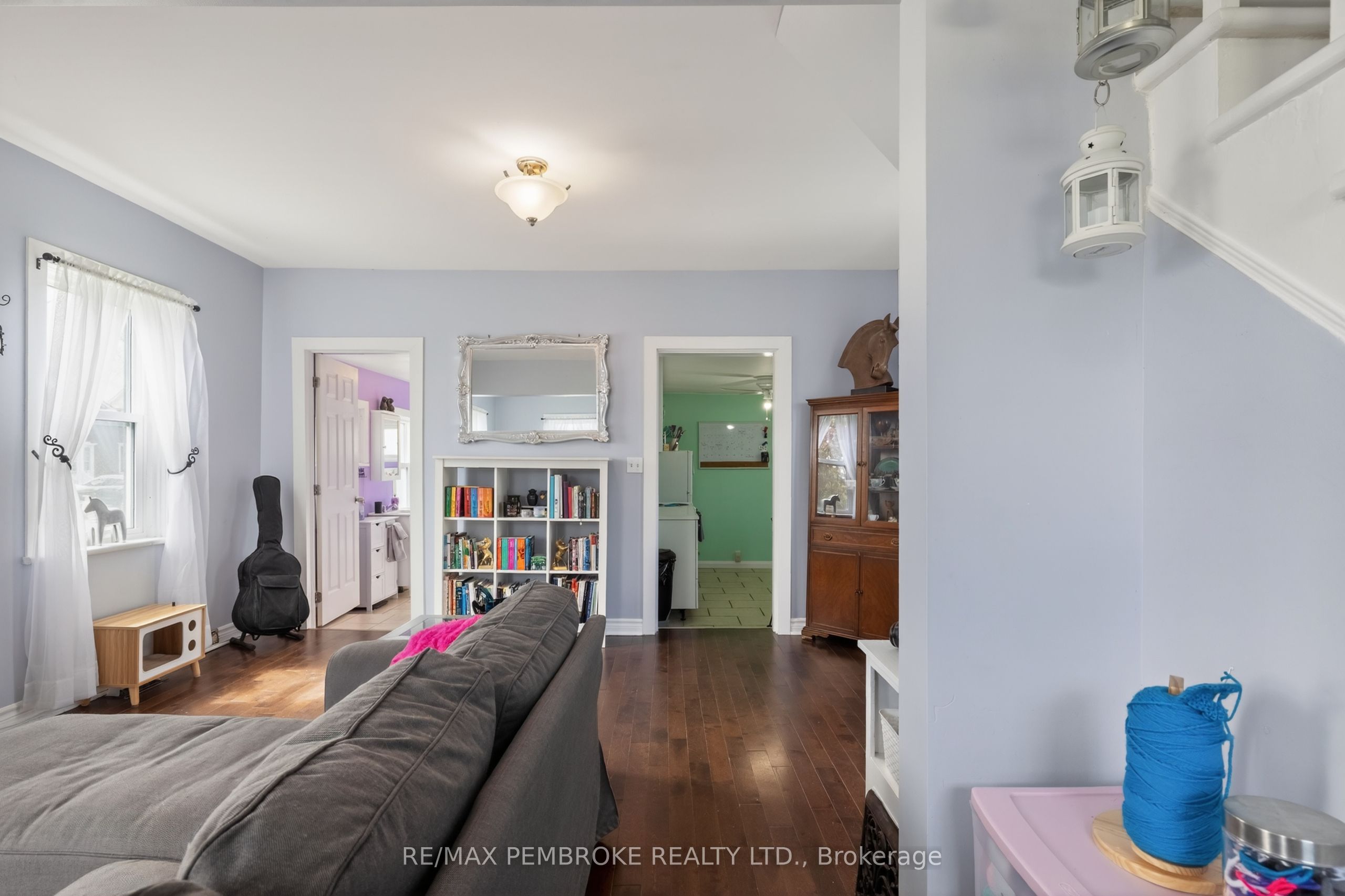 302 Willard Street Property Photo 14