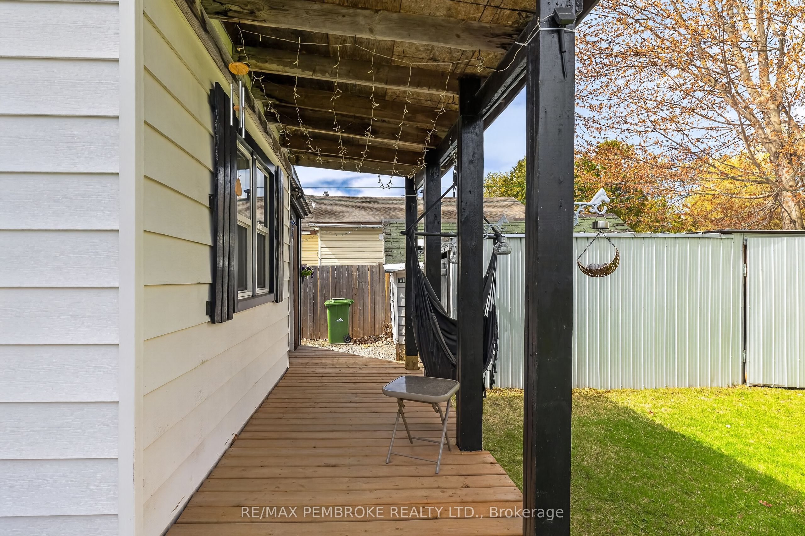 302 Willard Street Property Photo 25