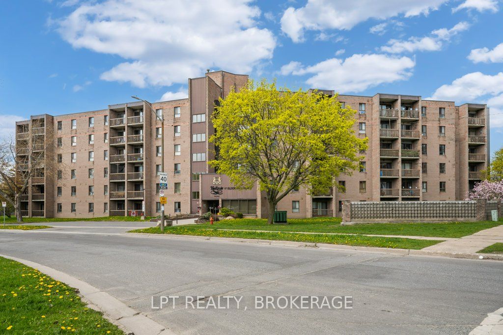 17 Eldon Hall Place 303 Property Photo 1