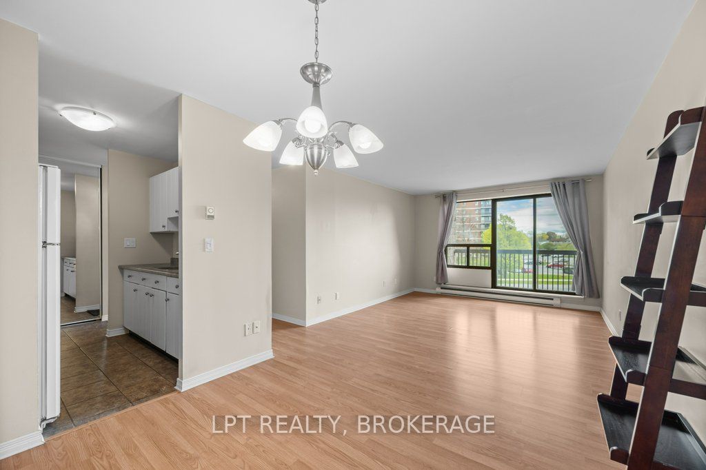 17 Eldon Hall Place 303 Property Photo 1