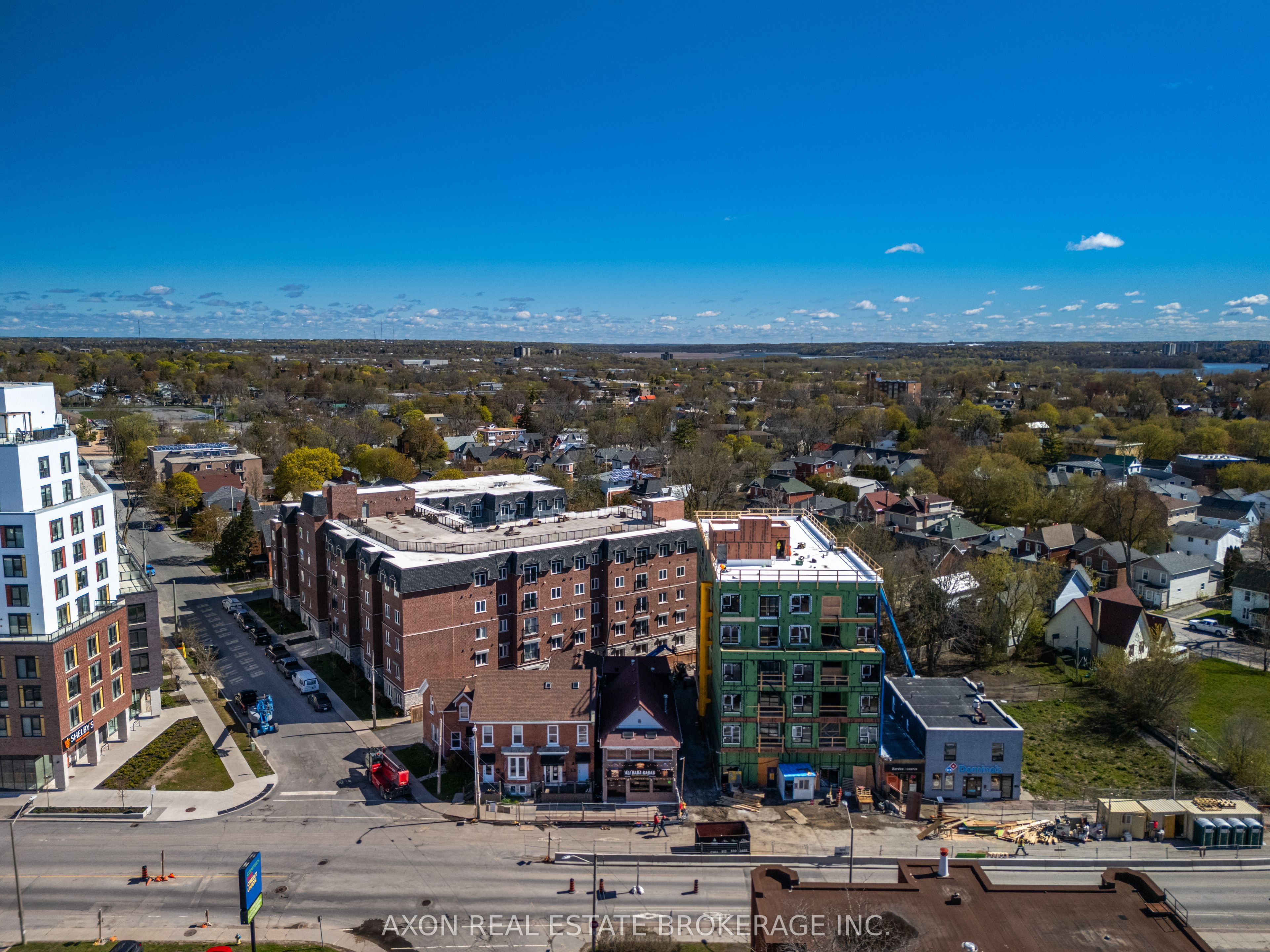 569 Princess Street Property Photo 4