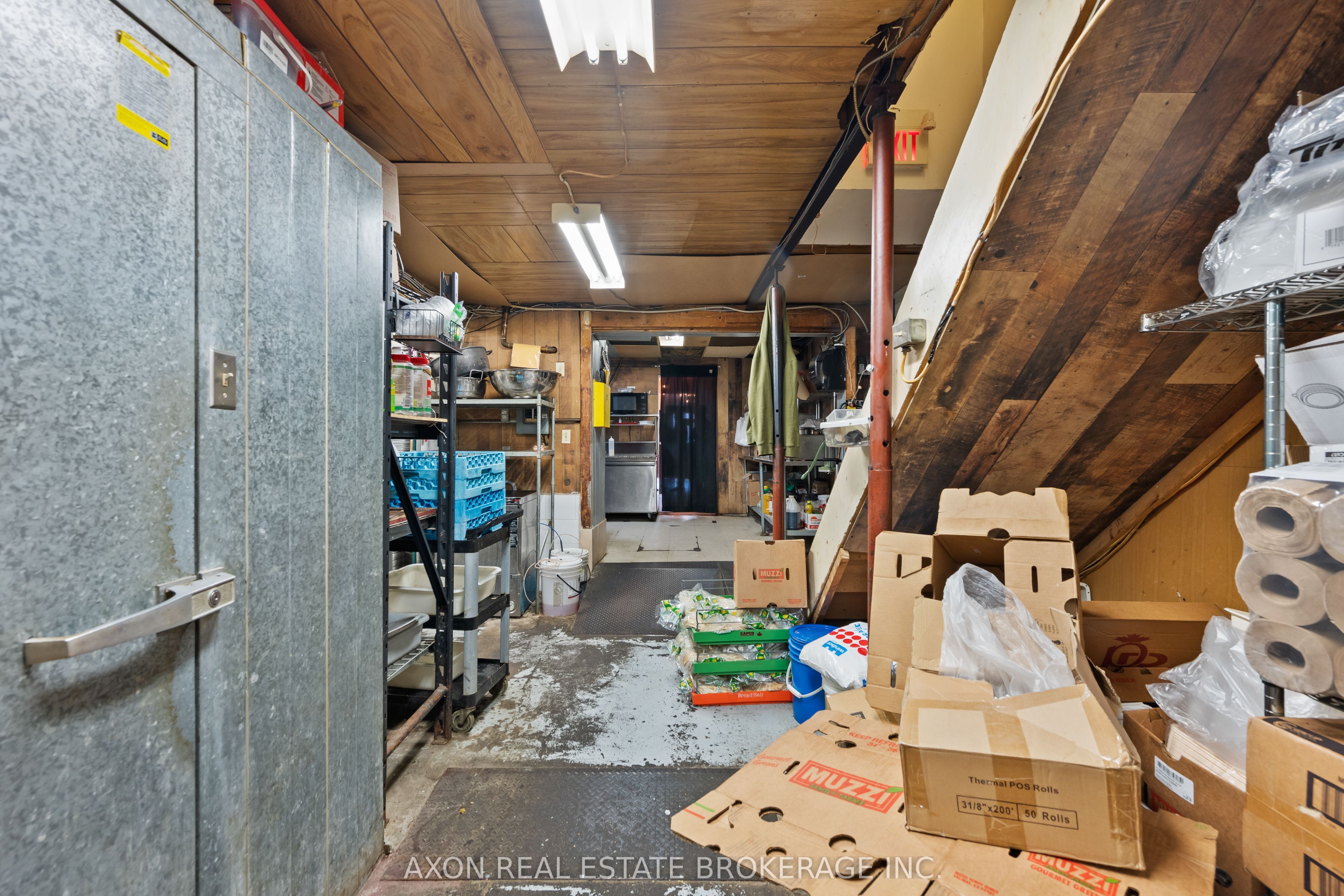 569 Princess Street Property Photo 16