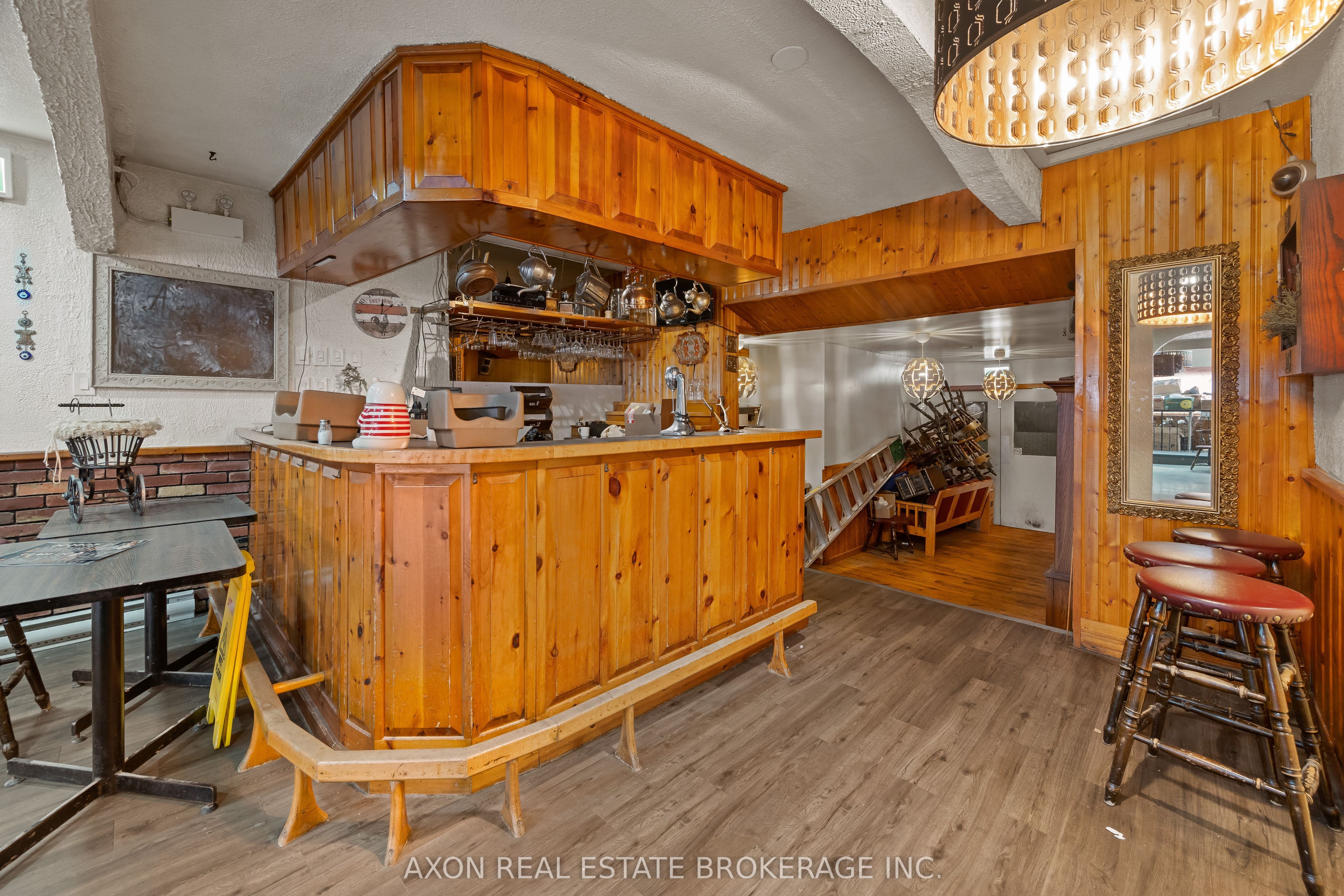 569 Princess Street Property Photo 24