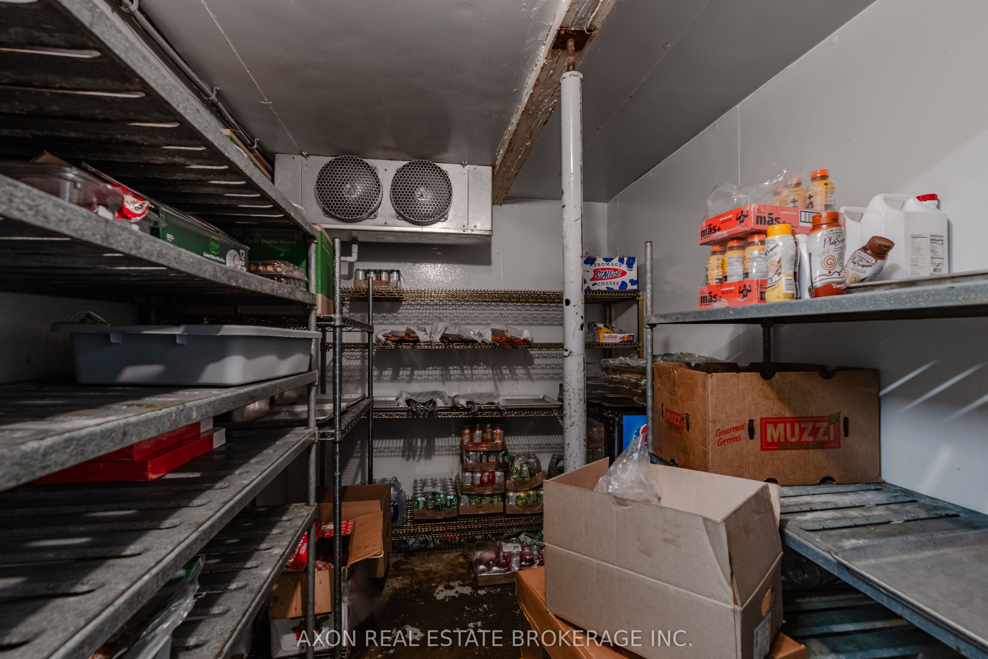 569 Princess Street Property Photo 36
