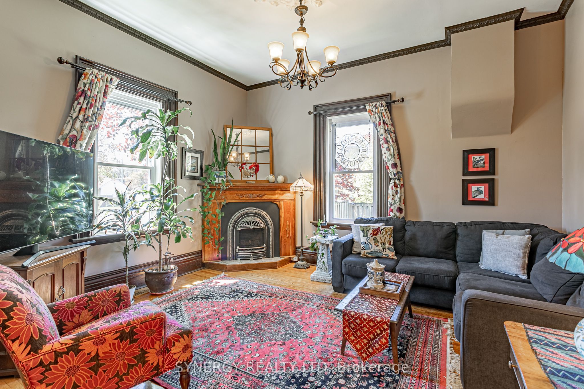 5 Hull Road Property Photo 3