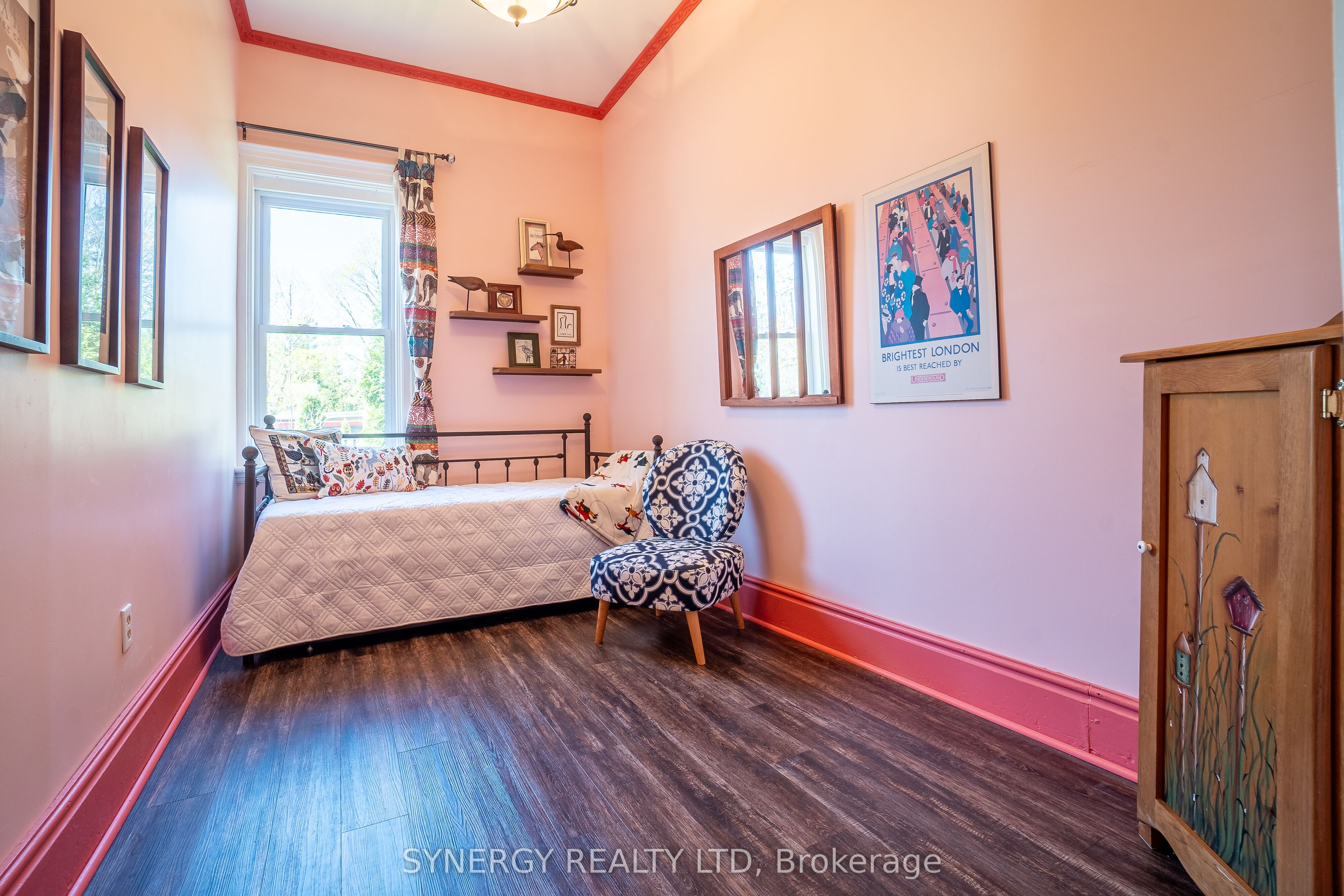 5 Hull Road Property Photo 7