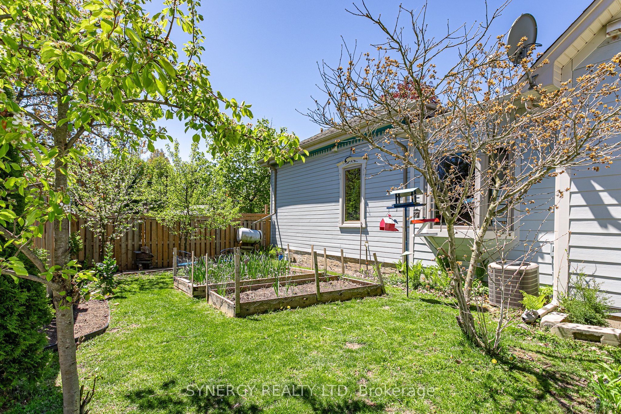 5 Hull Road Property Photo 20