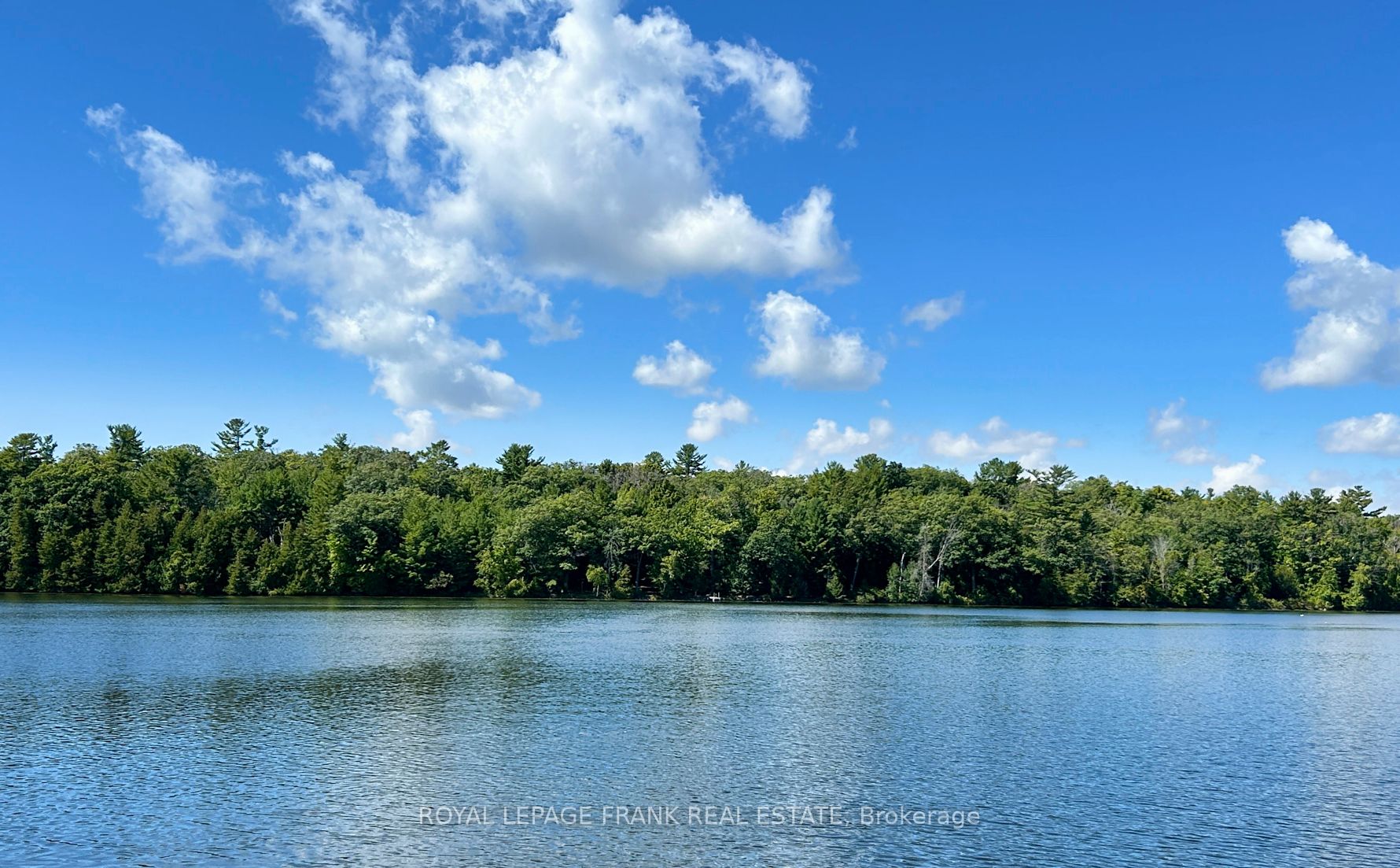 2a Whites Island Property Photo 3