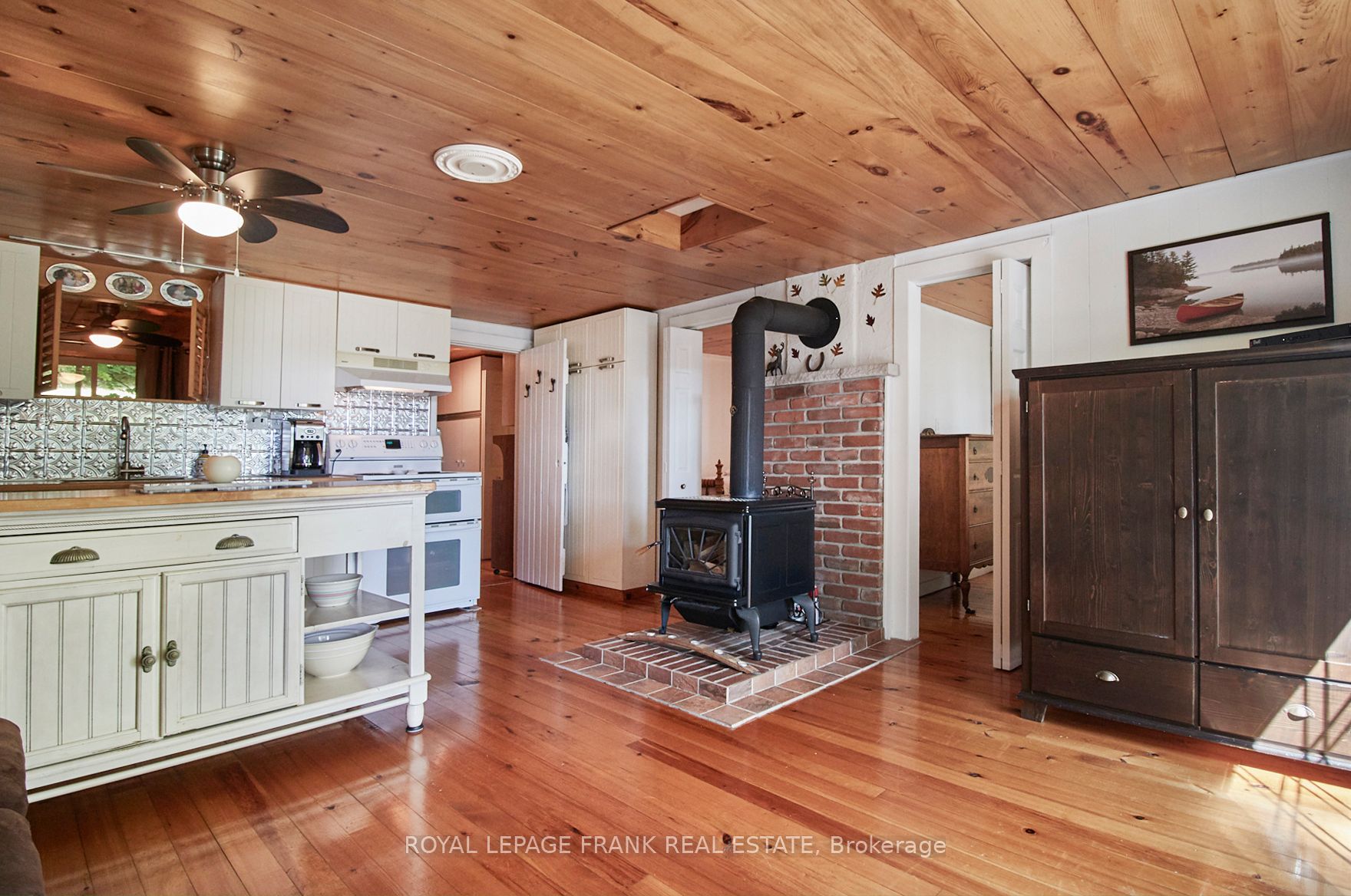 2a Whites Island Property Photo 16
