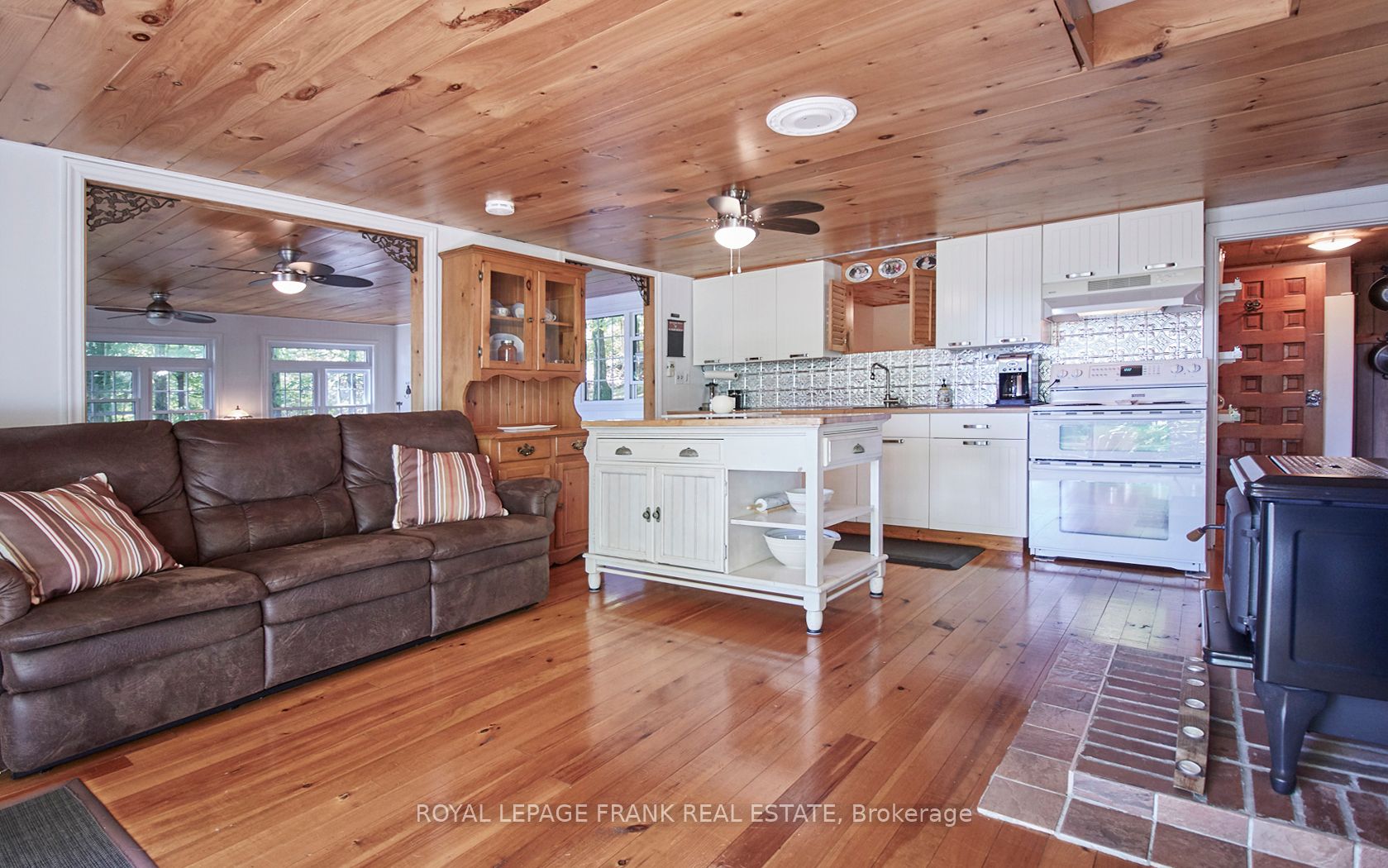 2a Whites Island Property Photo 17