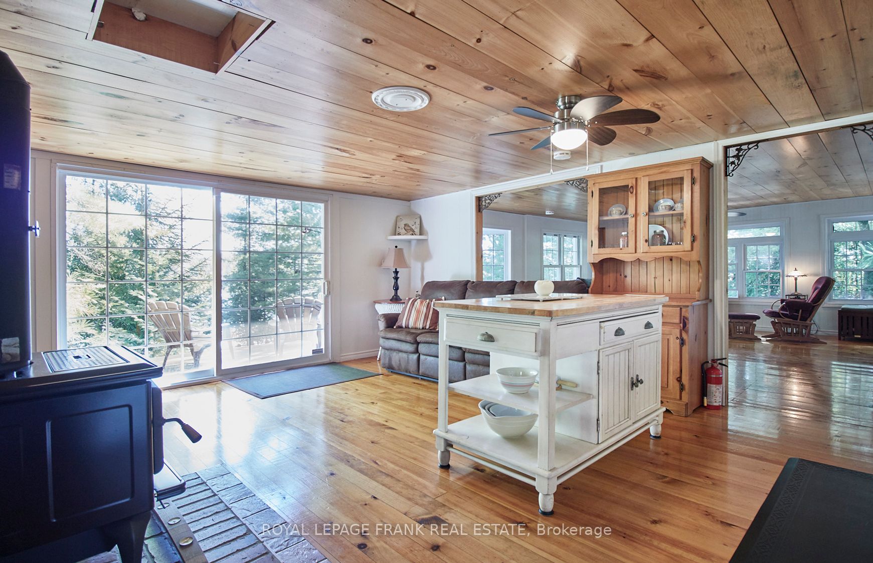 2a Whites Island Property Photo 18