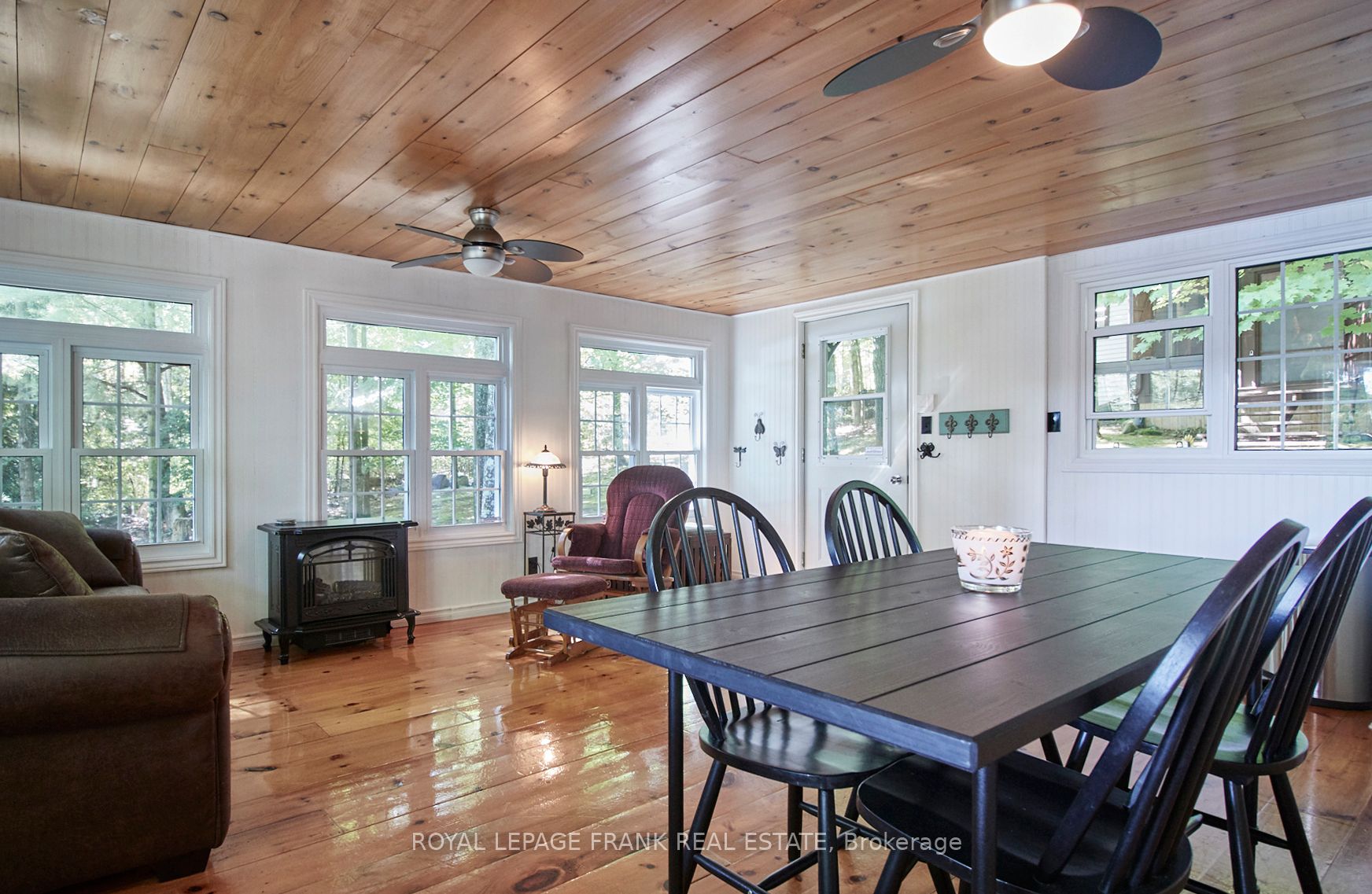 2a Whites Island Property Photo 20
