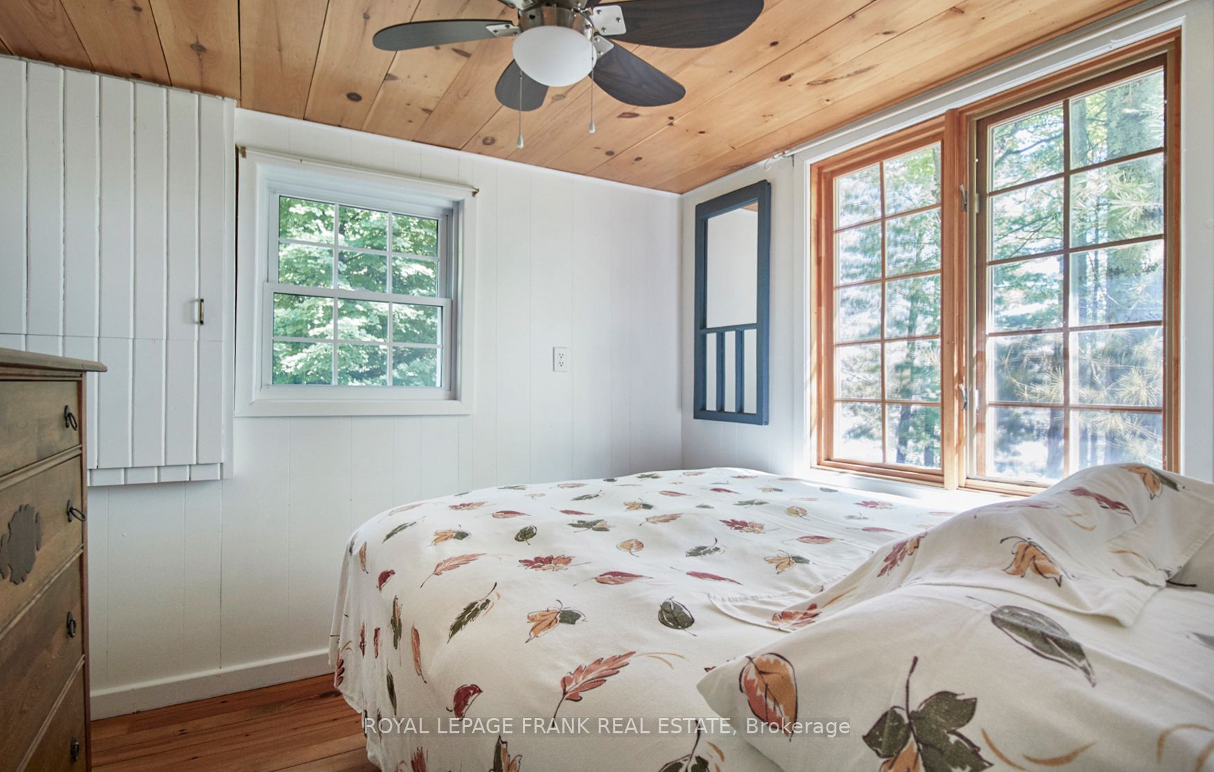 2a Whites Island Property Photo 22