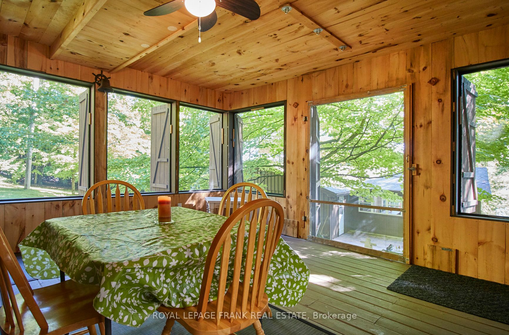 2a Whites Island Property Photo 26
