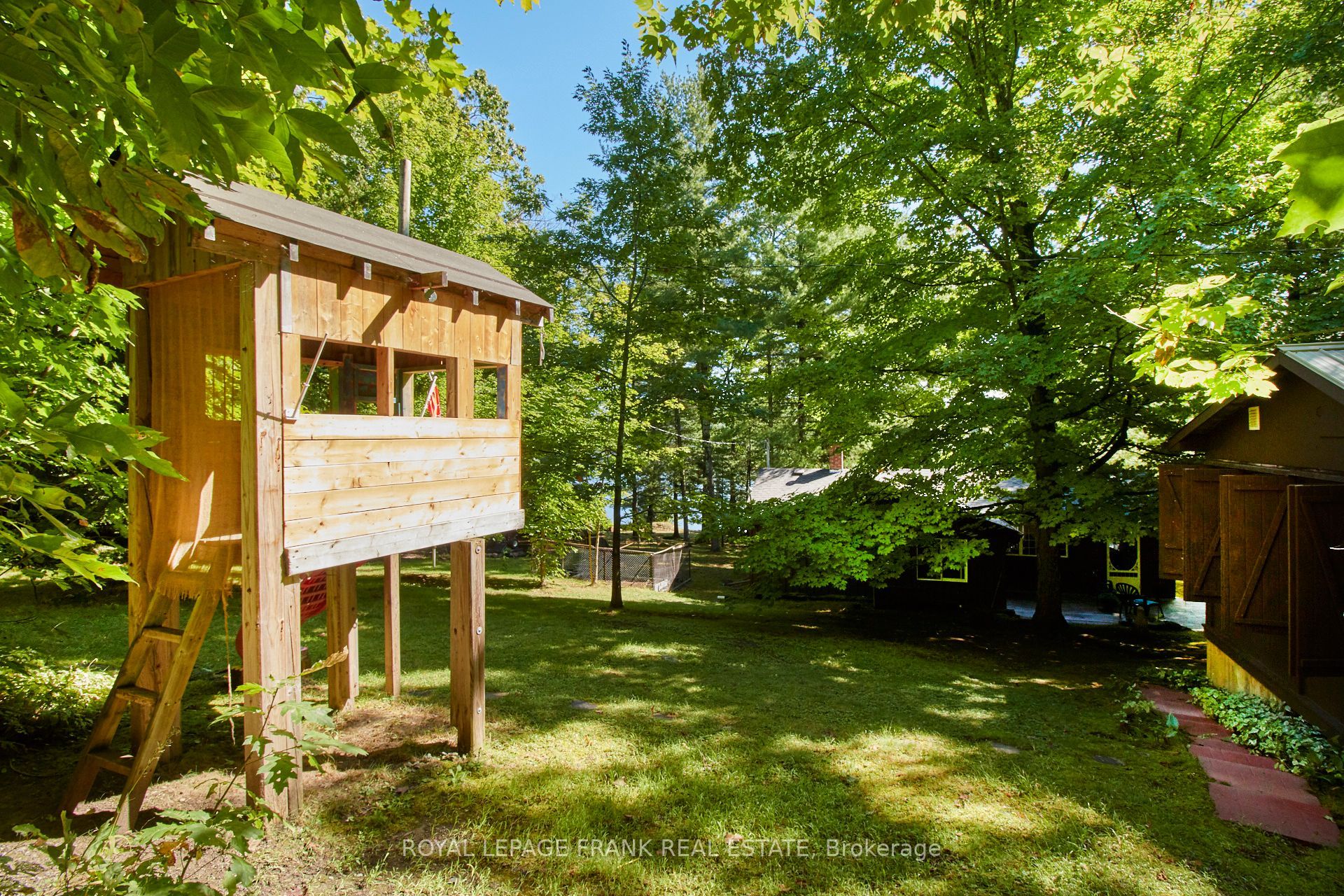 2a Whites Island Property Photo 28