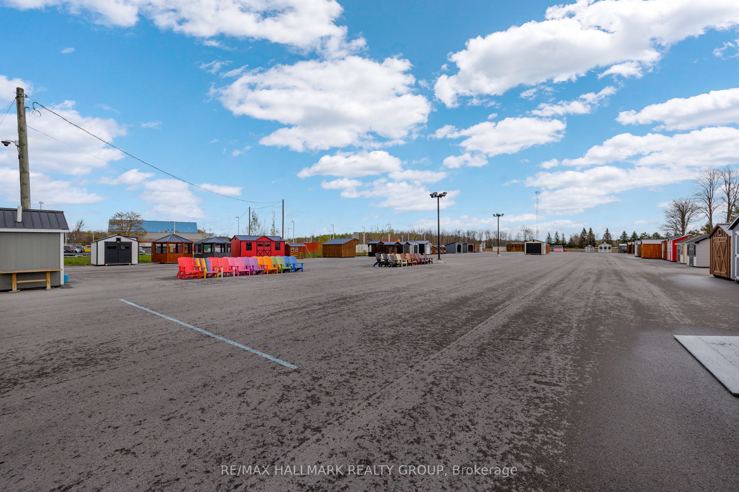 5797 Prince Of Wales Drive Property Photo 4