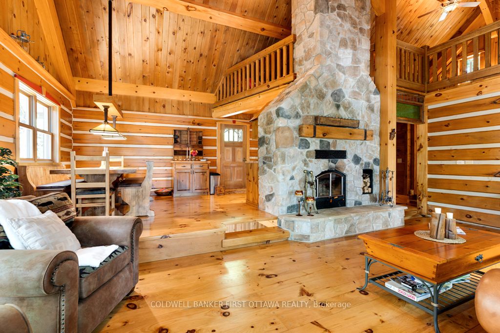 2275 Palmerston Lake Property Photo 11