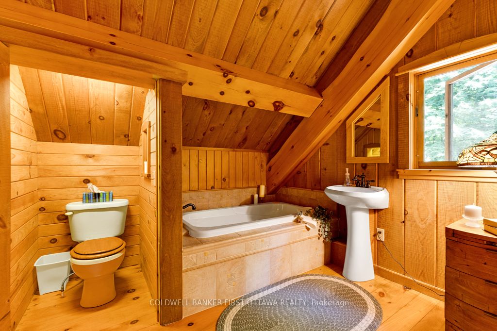 2275 Palmerston Lake Property Photo 27