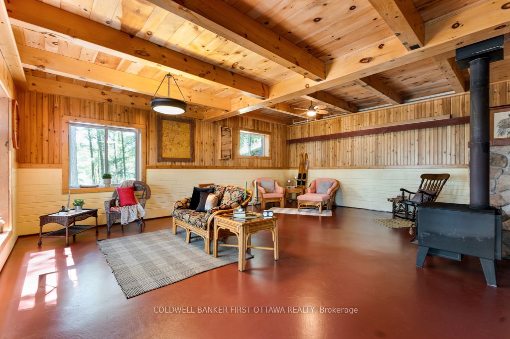 2275 Palmerston Lake Property Photo 31