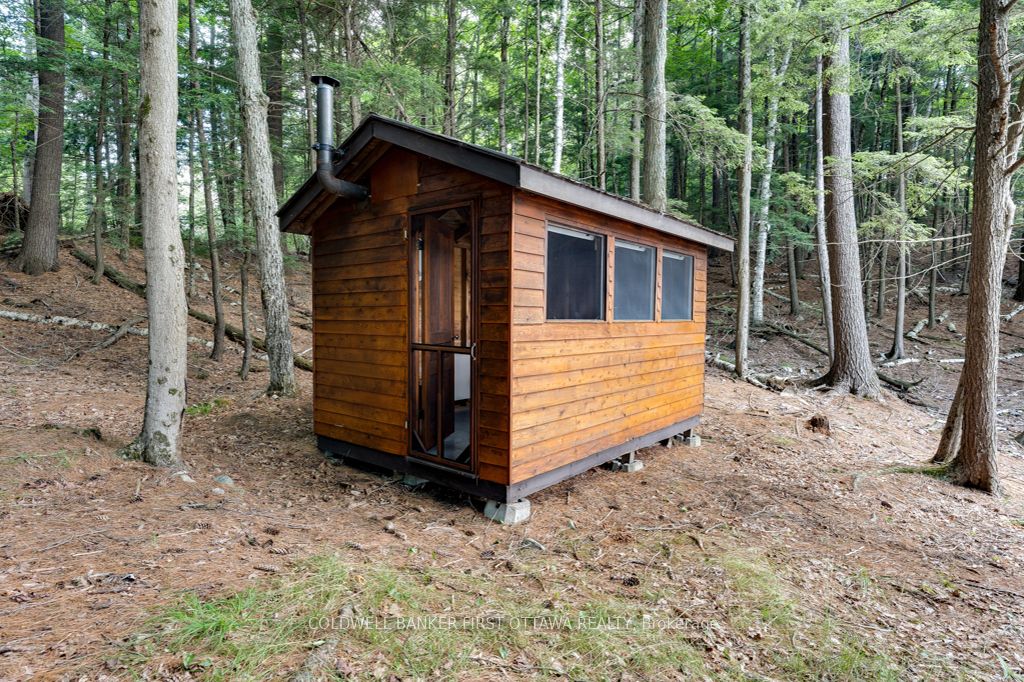 2275 Palmerston Lake Property Photo 43