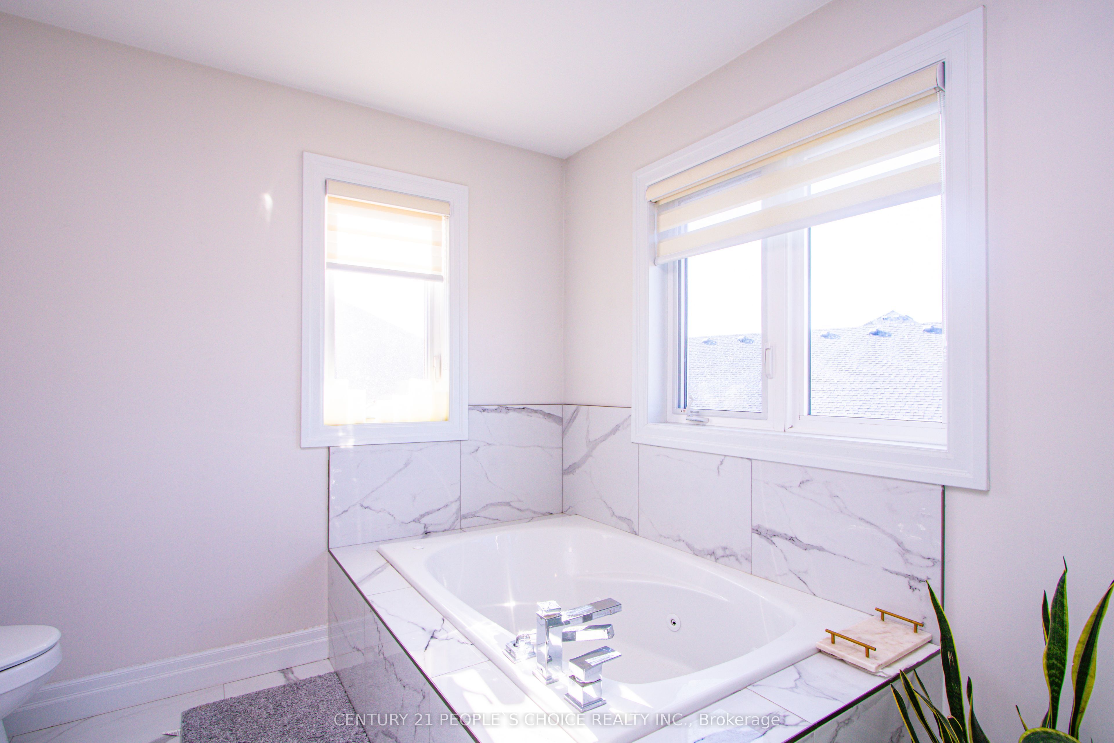 222 Boardwalk Way Property Photo 26