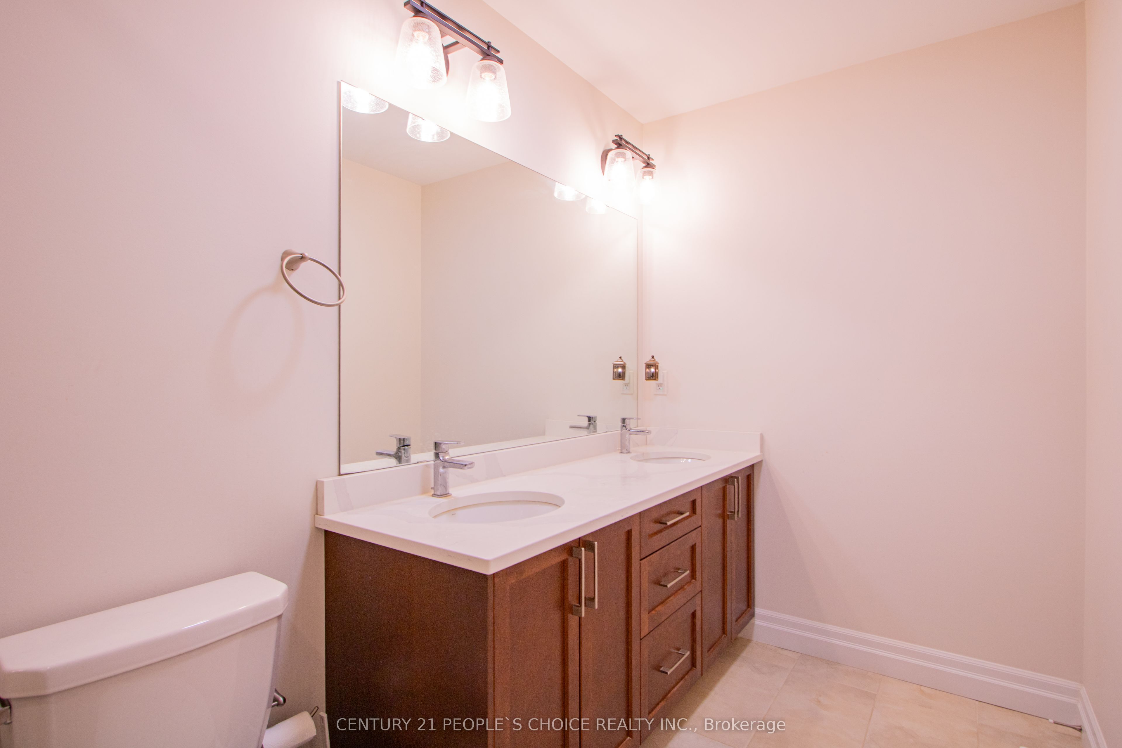 222 Boardwalk Way Property Photo 37