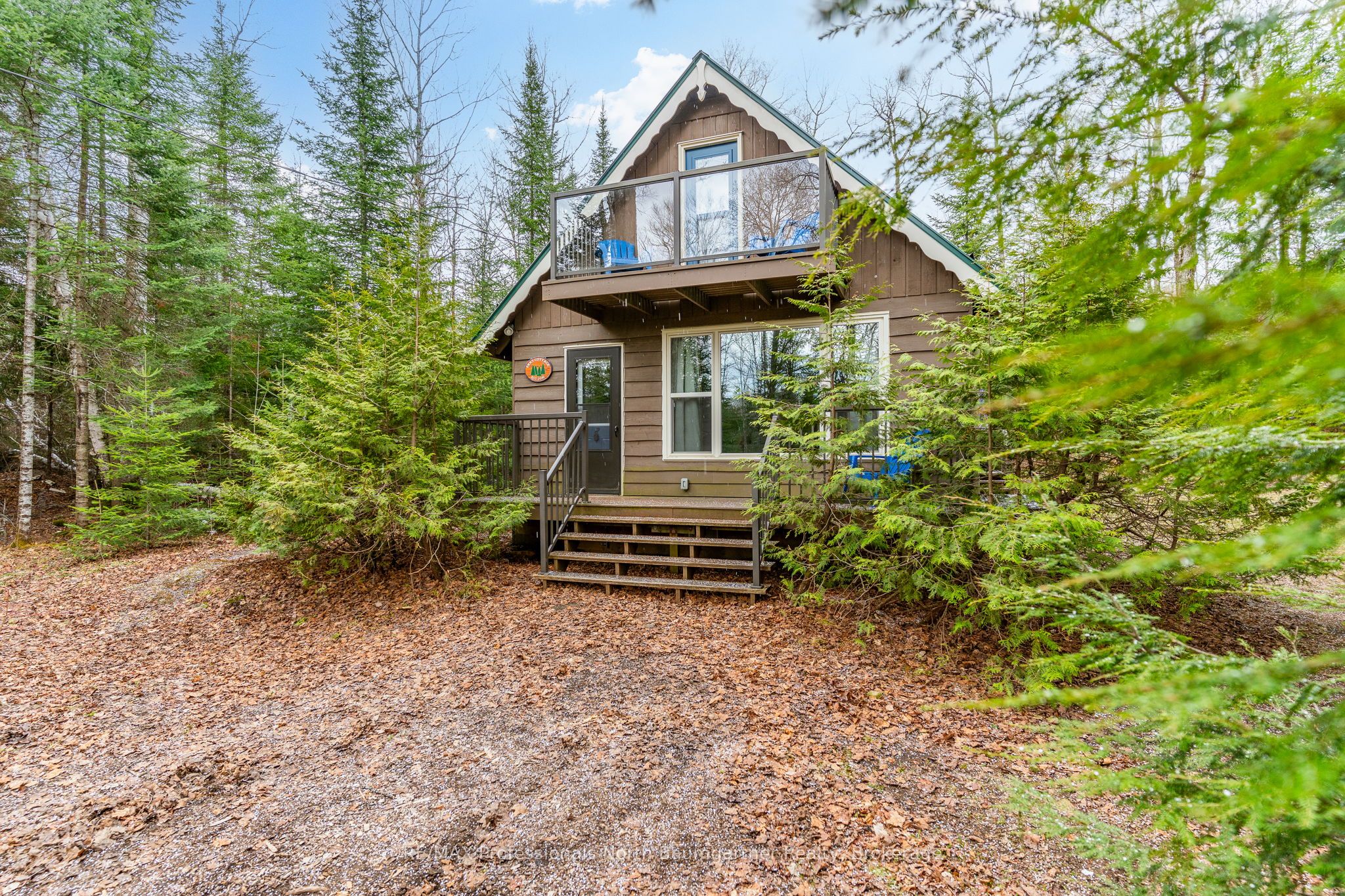 2041 Glamor Lake Road Property Photo 1