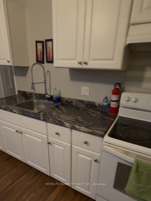 115 Murray Street Property Photo 12