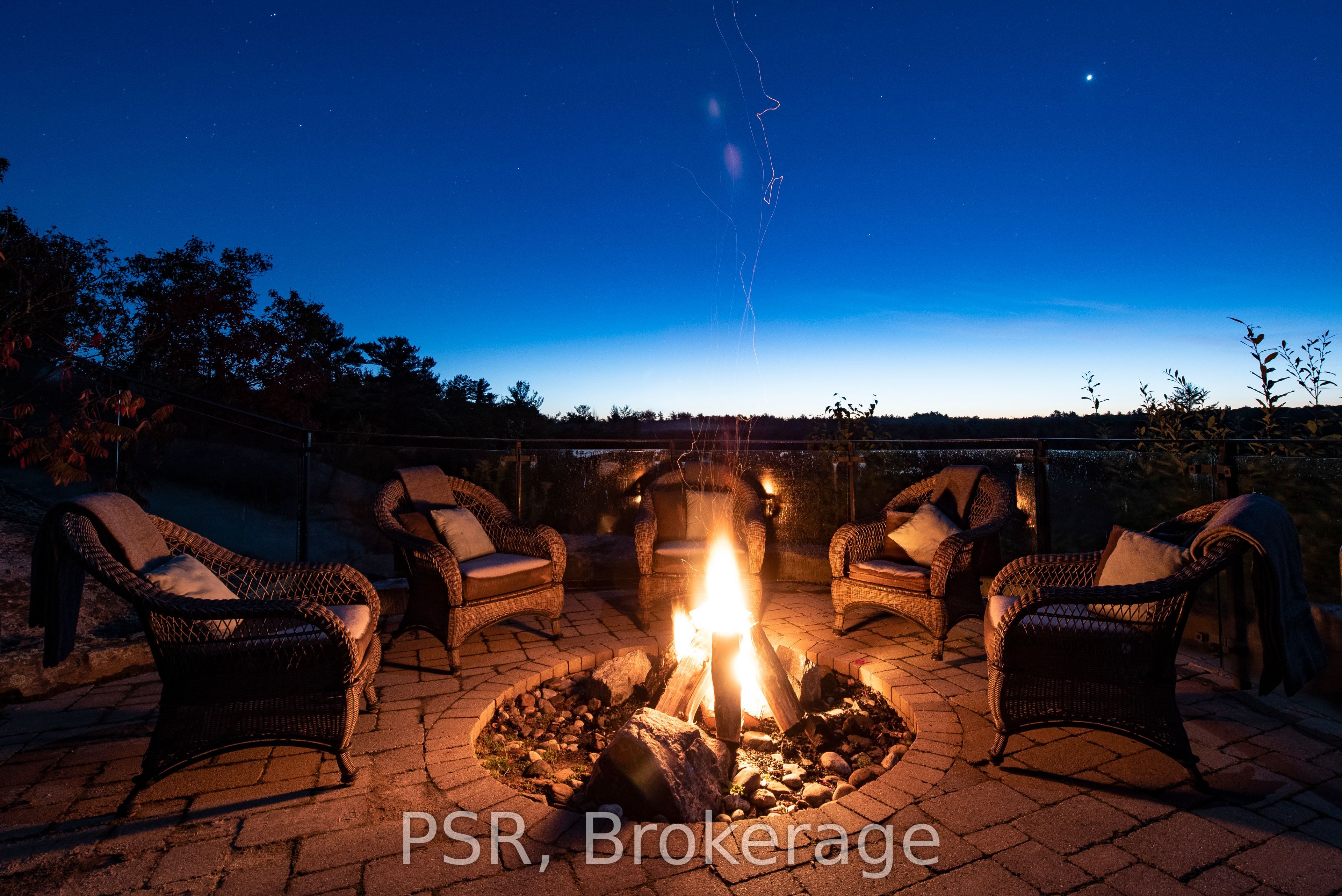 100 Carrick Trail 607 Property Photo 14