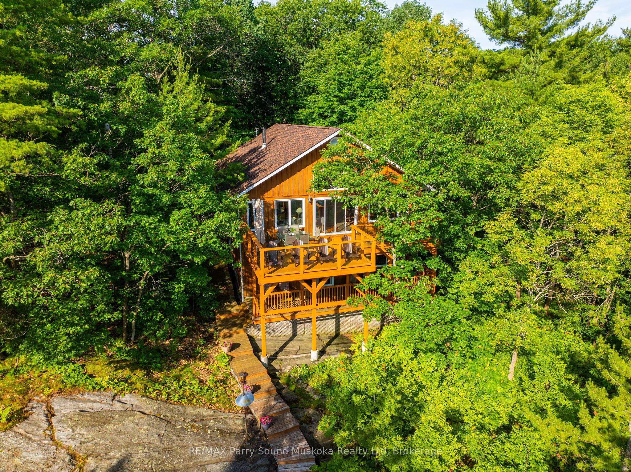 48 Fred Dubie Road E Property Photo 1