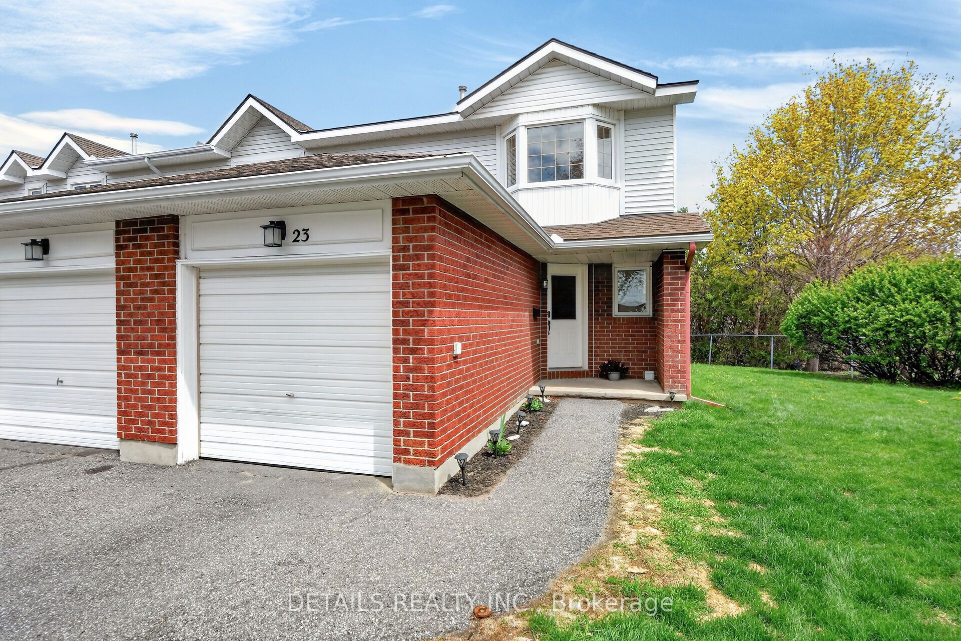 23 Clifford Private 43 Property Photo 2
