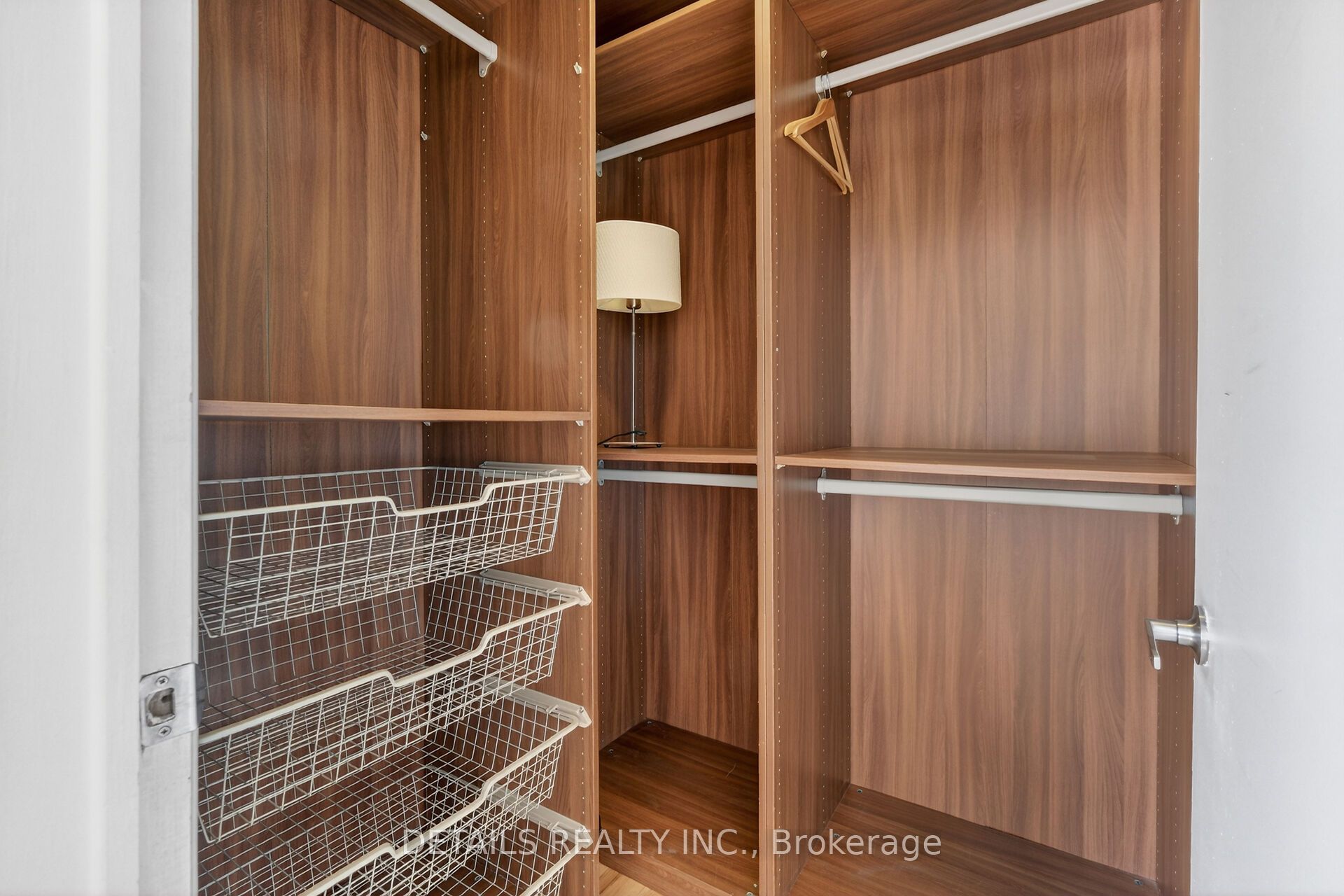 23 Clifford Private 43 Property Photo 31