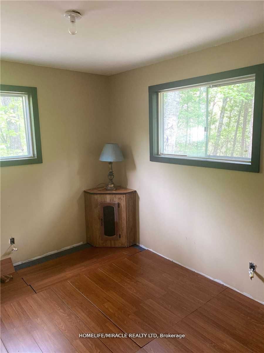 3460 Harburn Road Property Photo 5