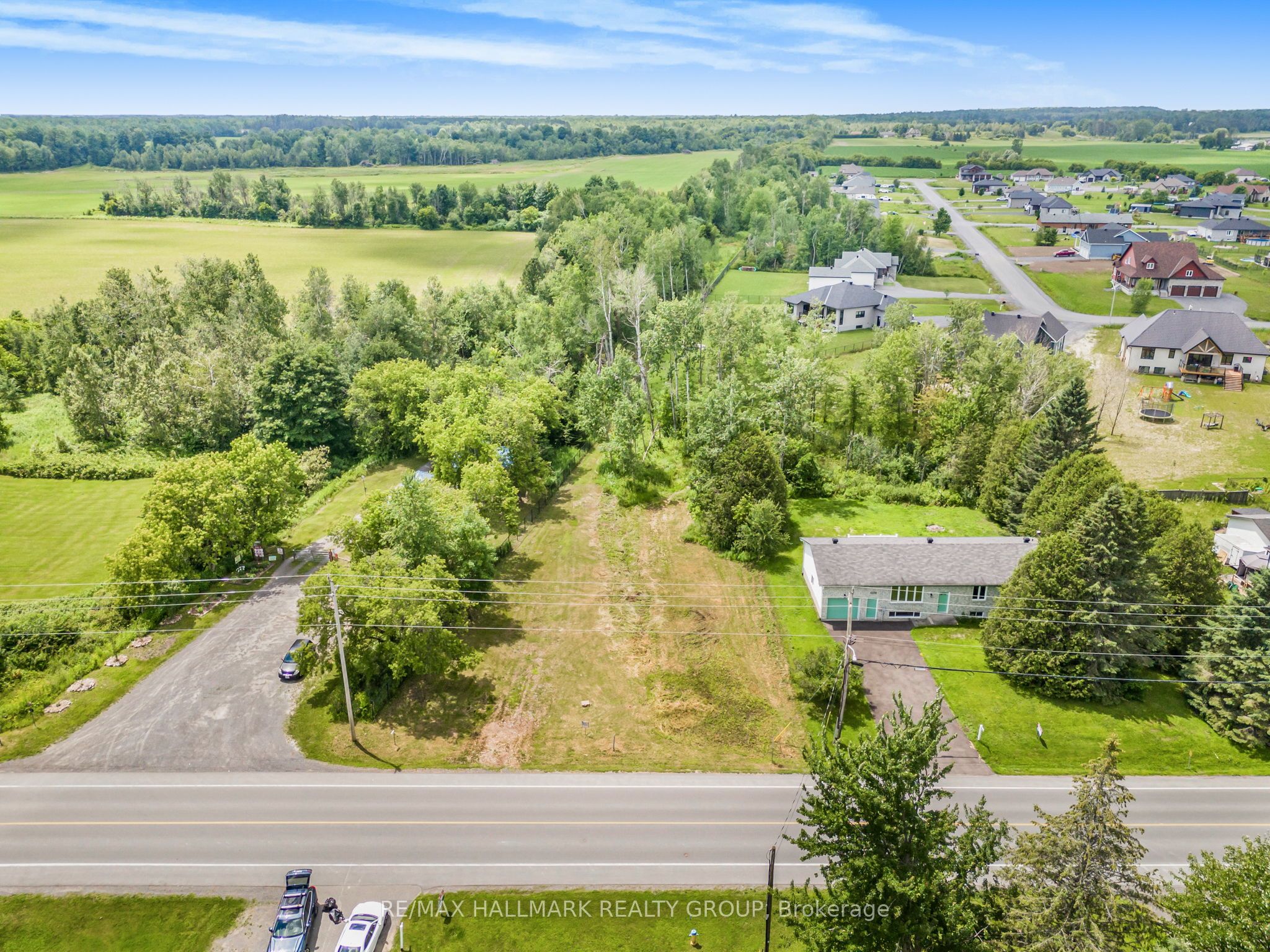 3258 Gendron Road Property Photo 10