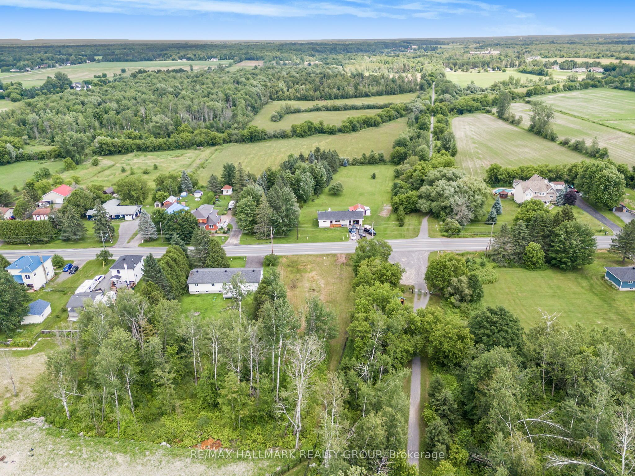 3258 Gendron Road Property Photo 12
