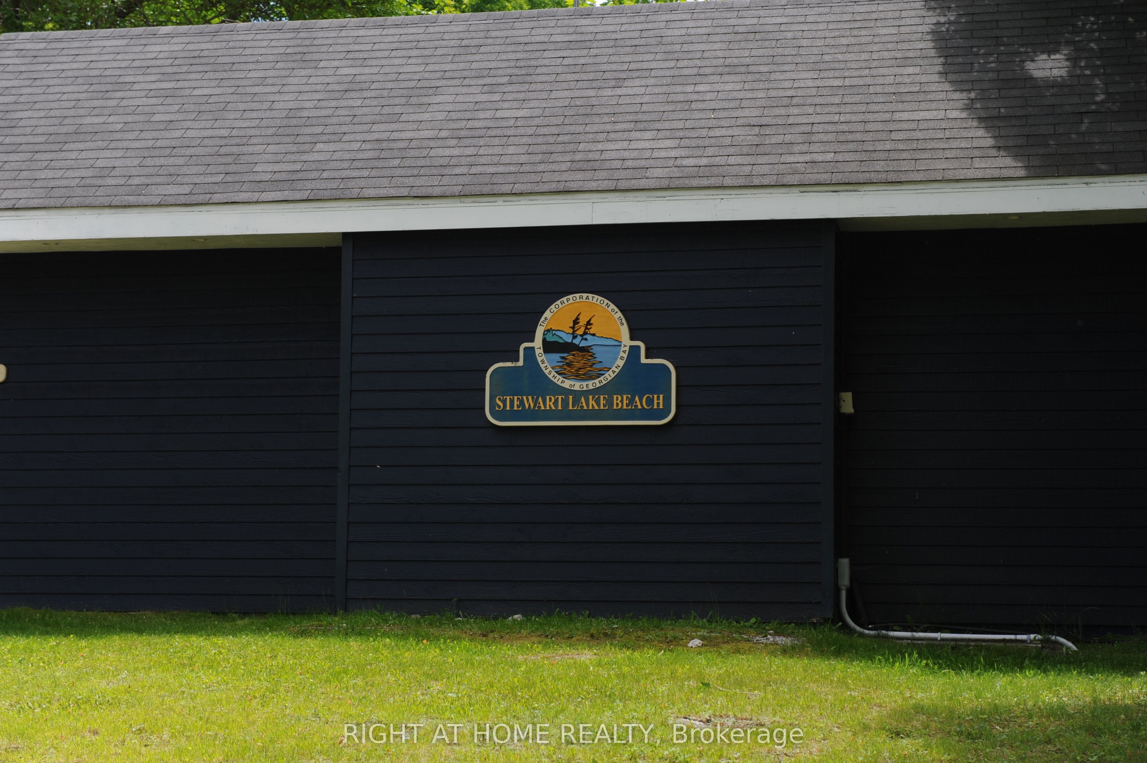22 Hawkins Point Property Photo 25